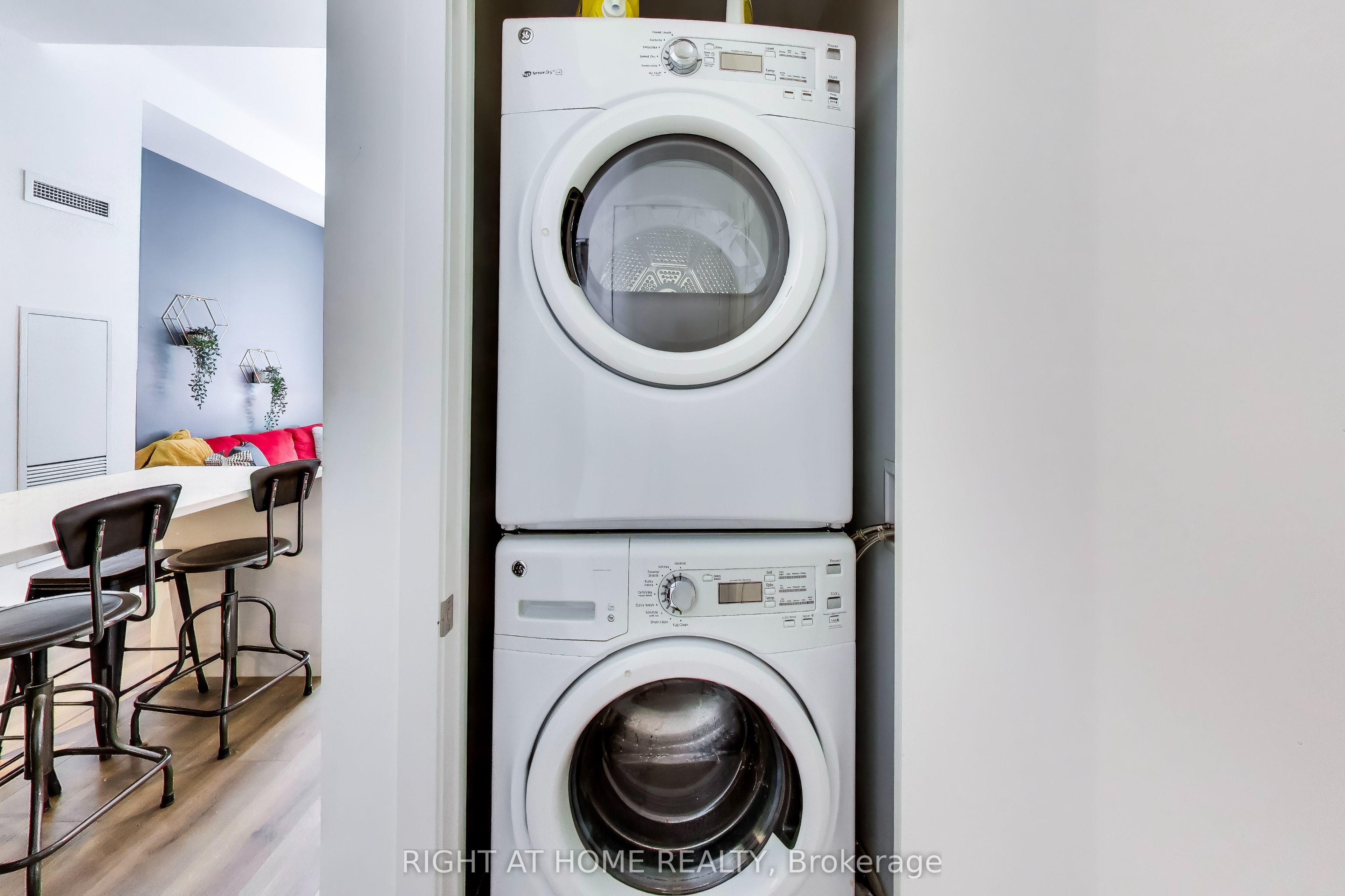 38 Iannuzzi Street 113 Property Photo 13