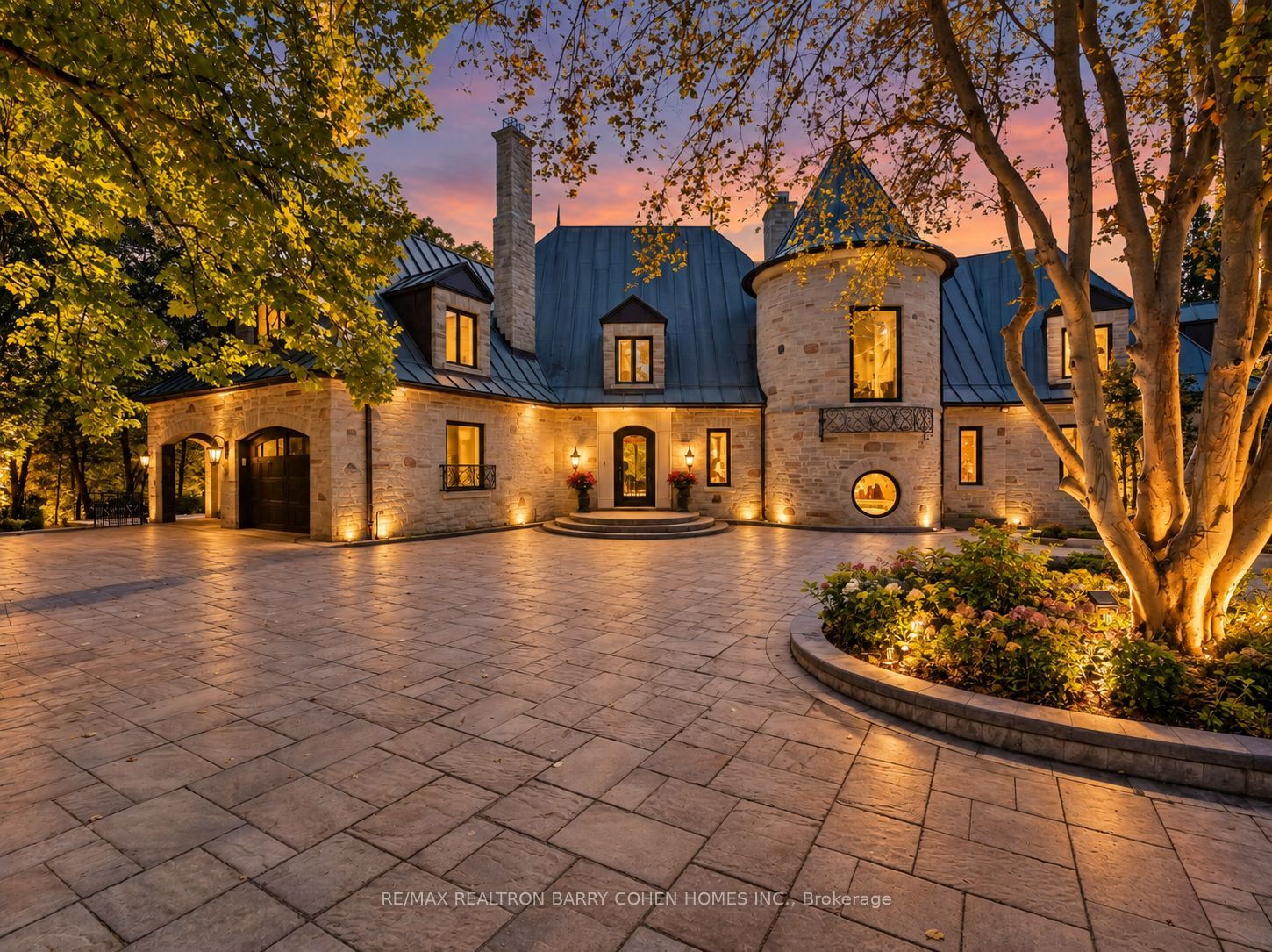 25 Tudor Gate Property Photo 1
