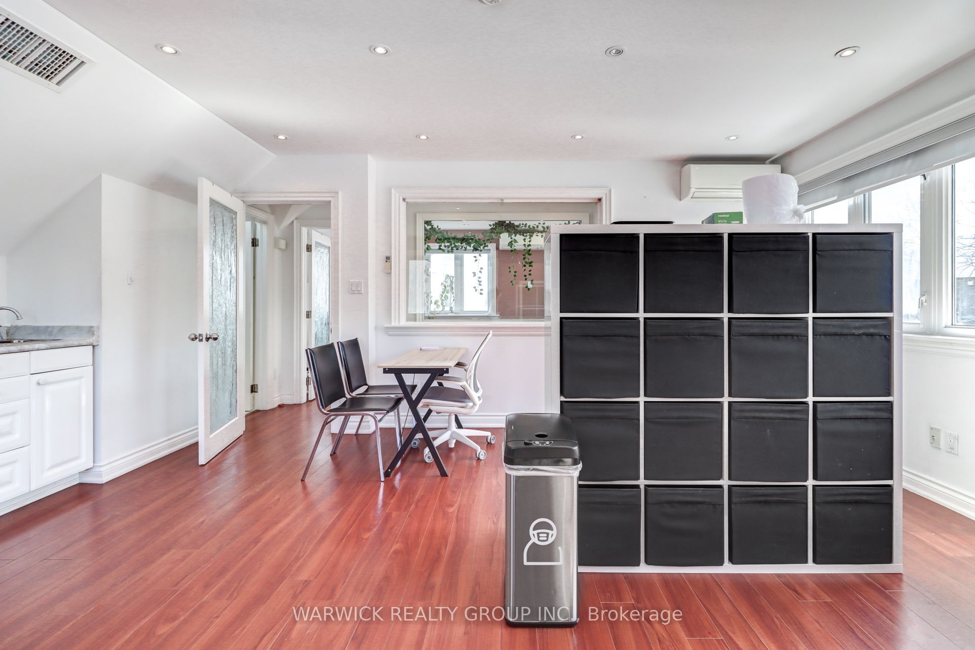 123 Sheppard Avenue E Property Photo 16