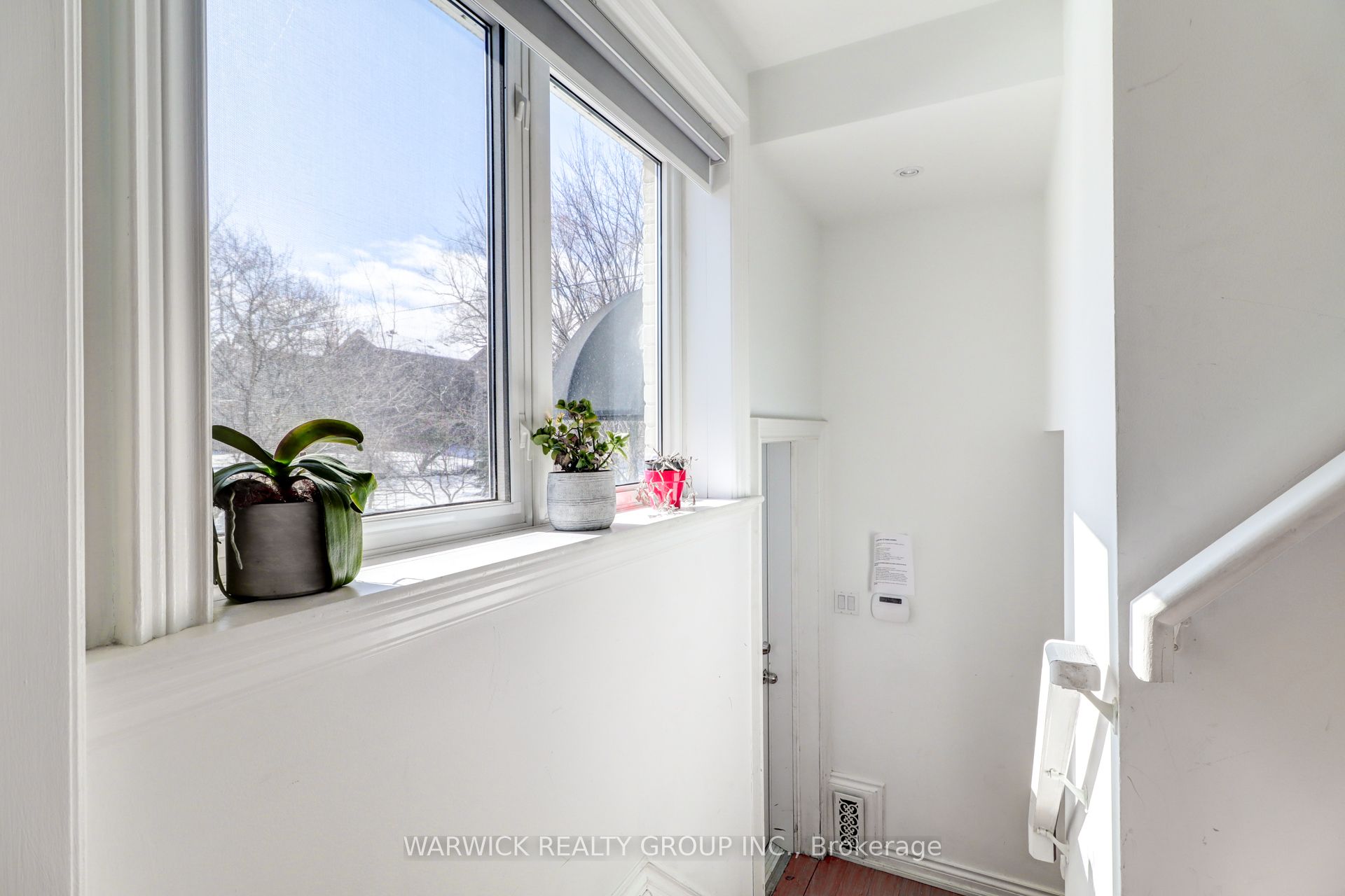 123 Sheppard Avenue E Property Photo 23