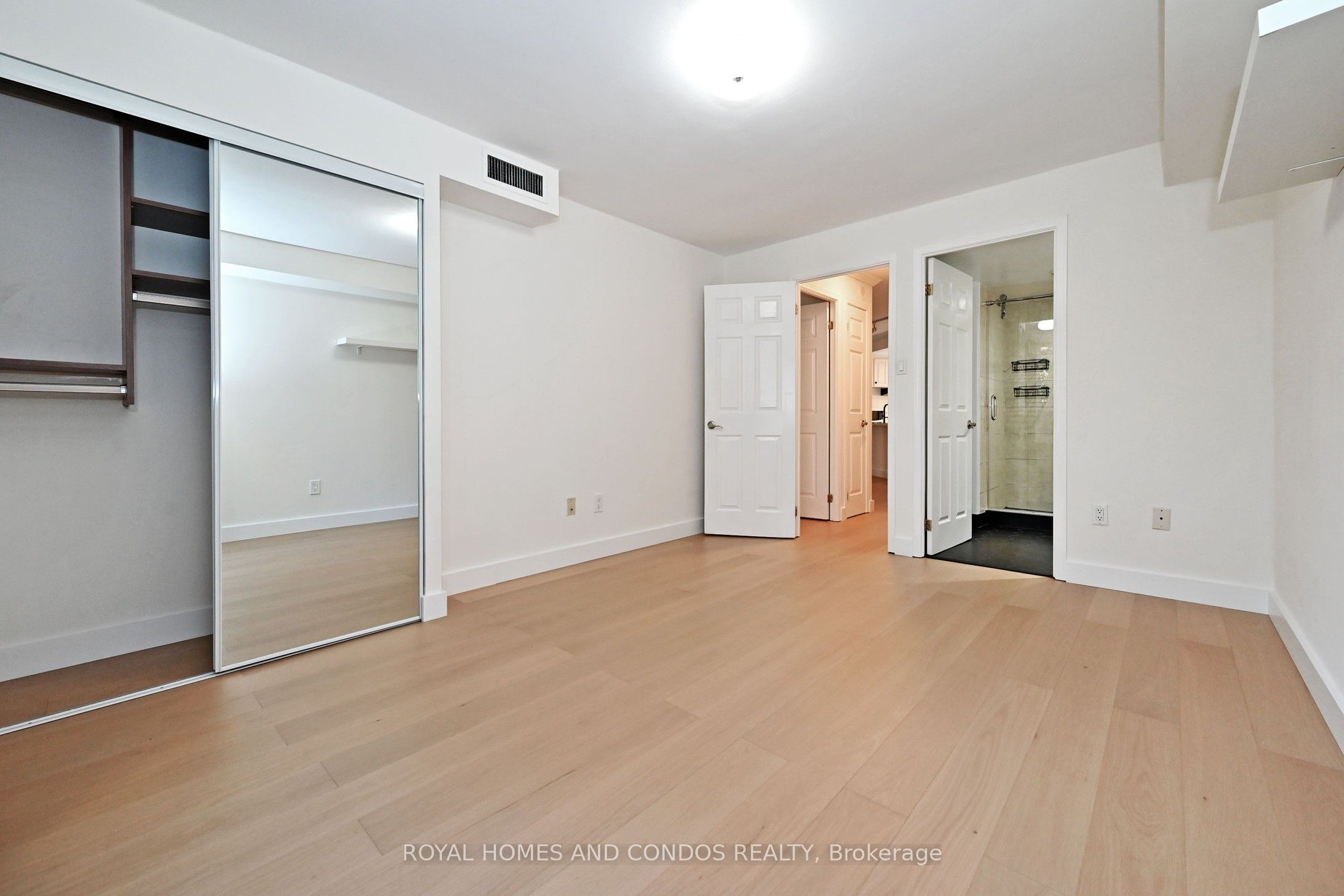 77 Maitland Place 220 Property Photo 25