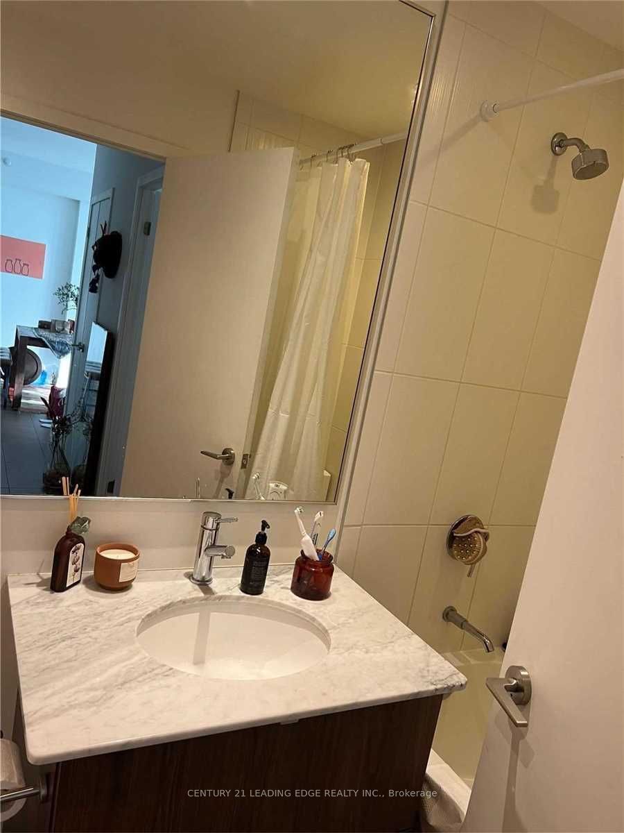 170 Fort York Boulevard 1010 Property Photo 6