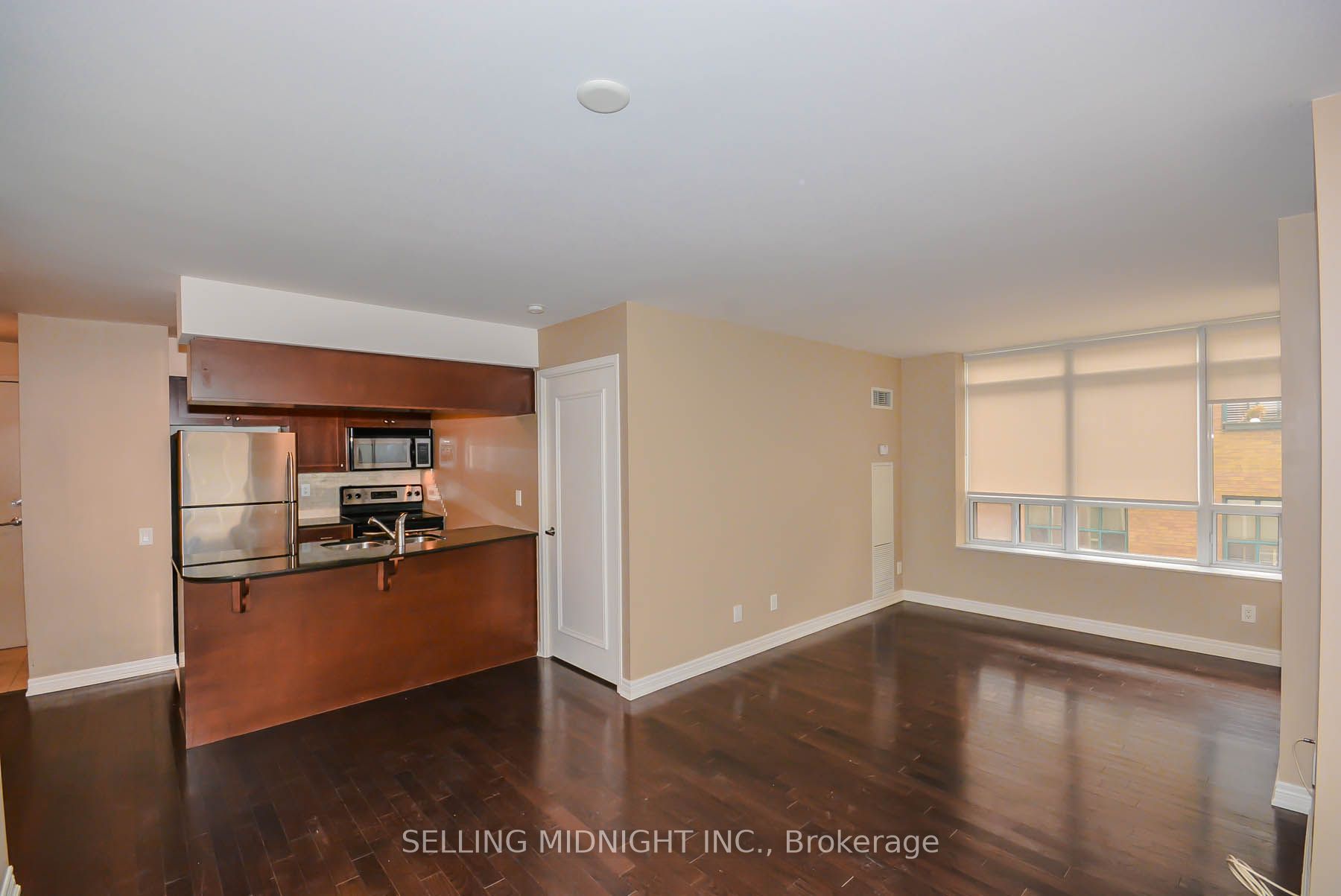 60 St Clair Avenue W 502 Property Photo 12