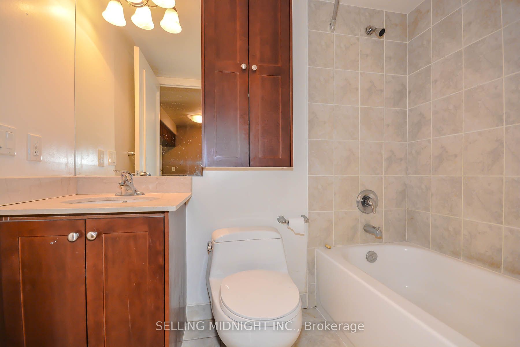 60 St Clair Avenue W 502 Property Photo 26