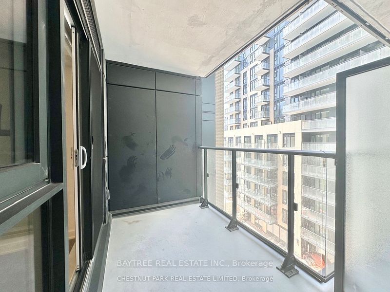 543 Richmond Street W 722 Property Photo 11