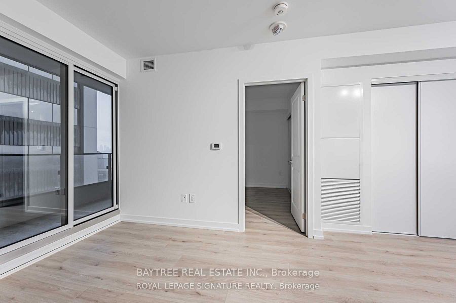 395 Bloor Street E 2103 Property Photo 5