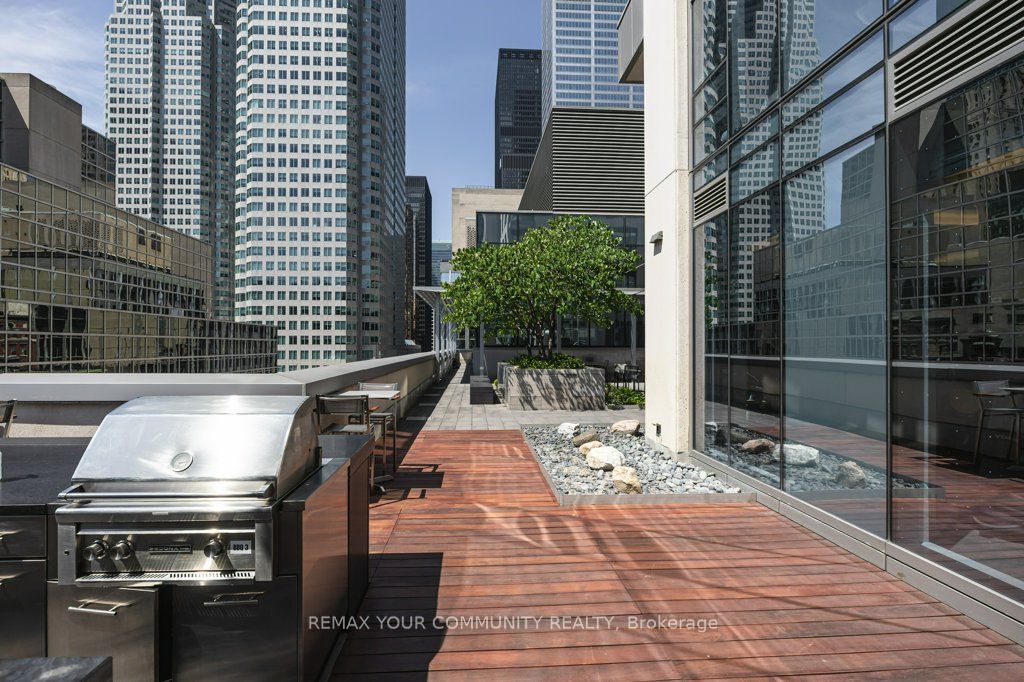 88 Scott Street 506 Property Photo 23