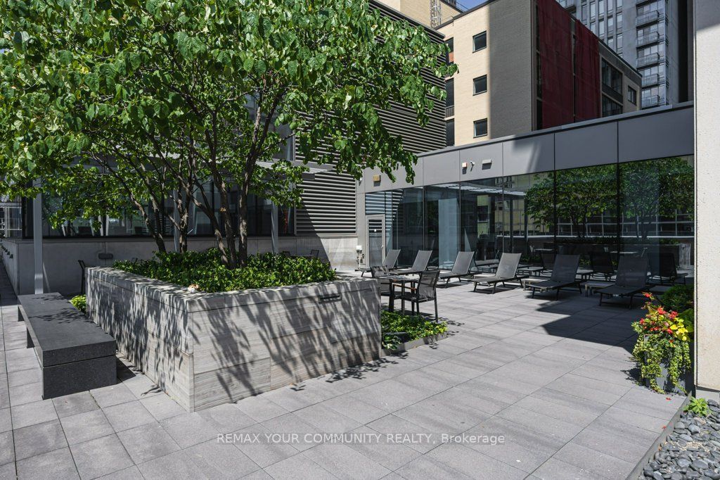 88 Scott Street 506 Property Photo 24