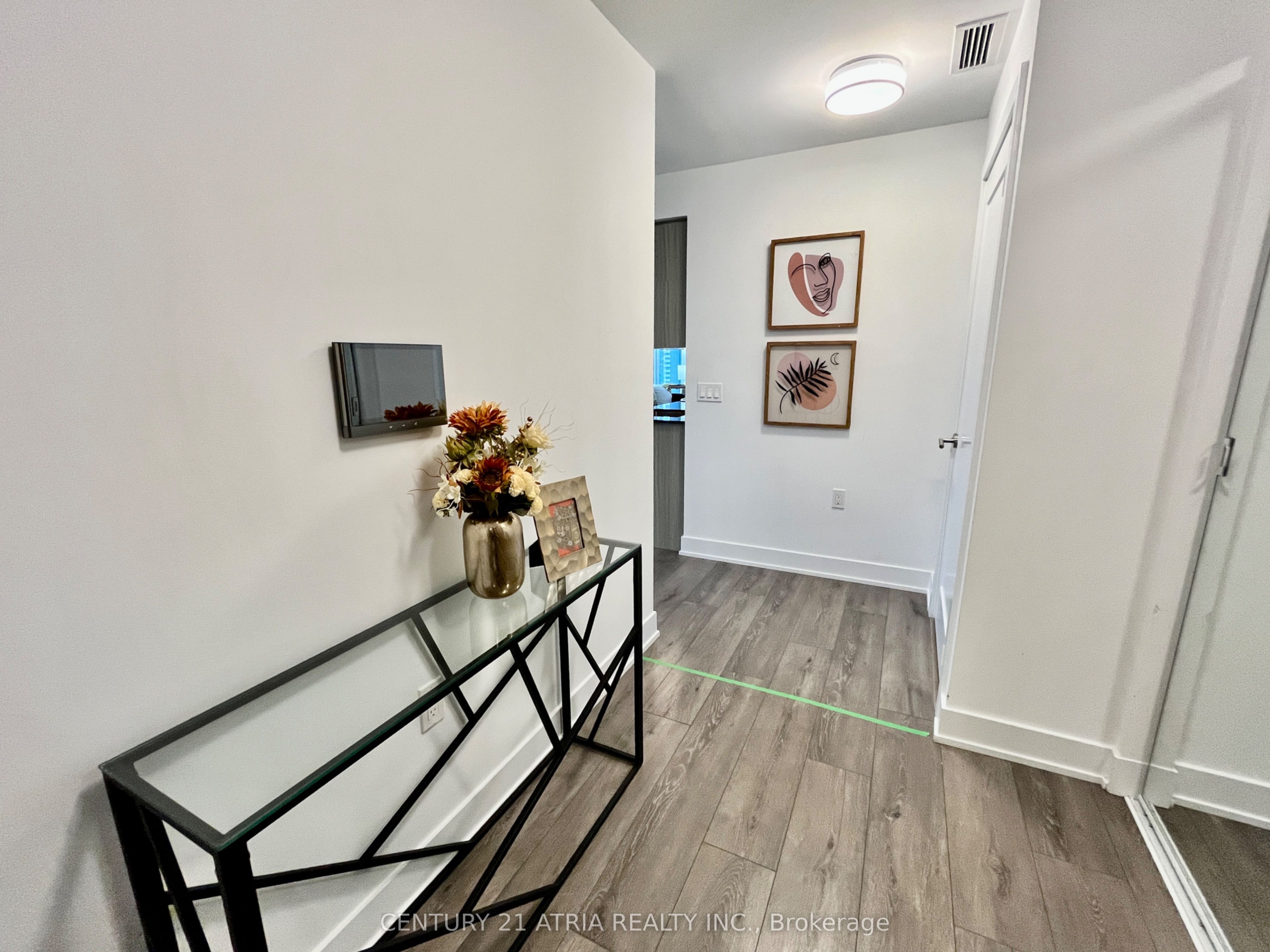 575 Bloor Street E 1608 Property Photo 4