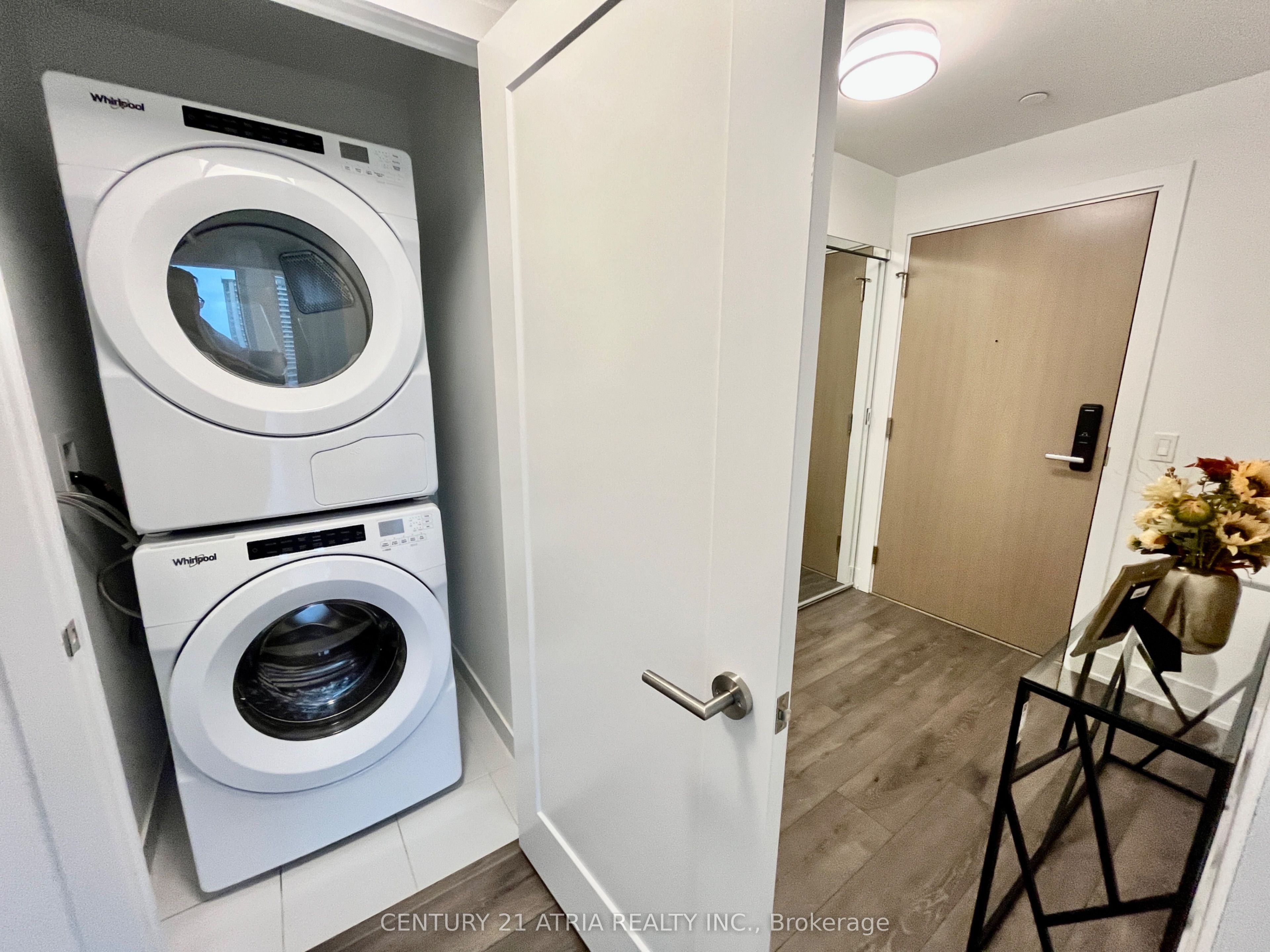 575 Bloor Street E 1608 Property Photo 5