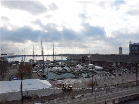 230 Queens Quay 527 Property Photo 15