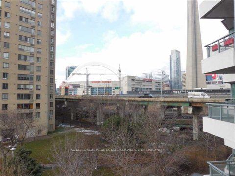 230 Queens Quay 527 Property Photo 16