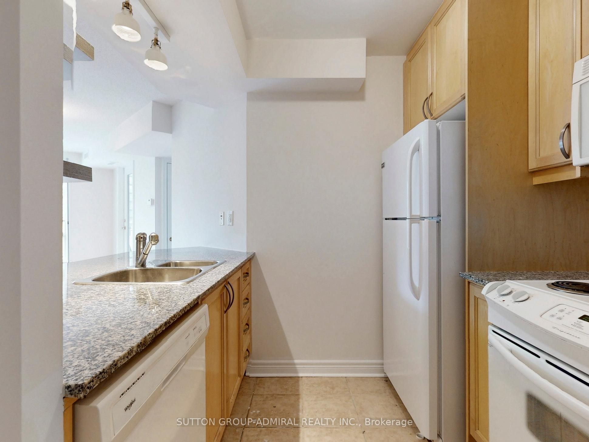 100 Hayden Street 812 Property Photo 12