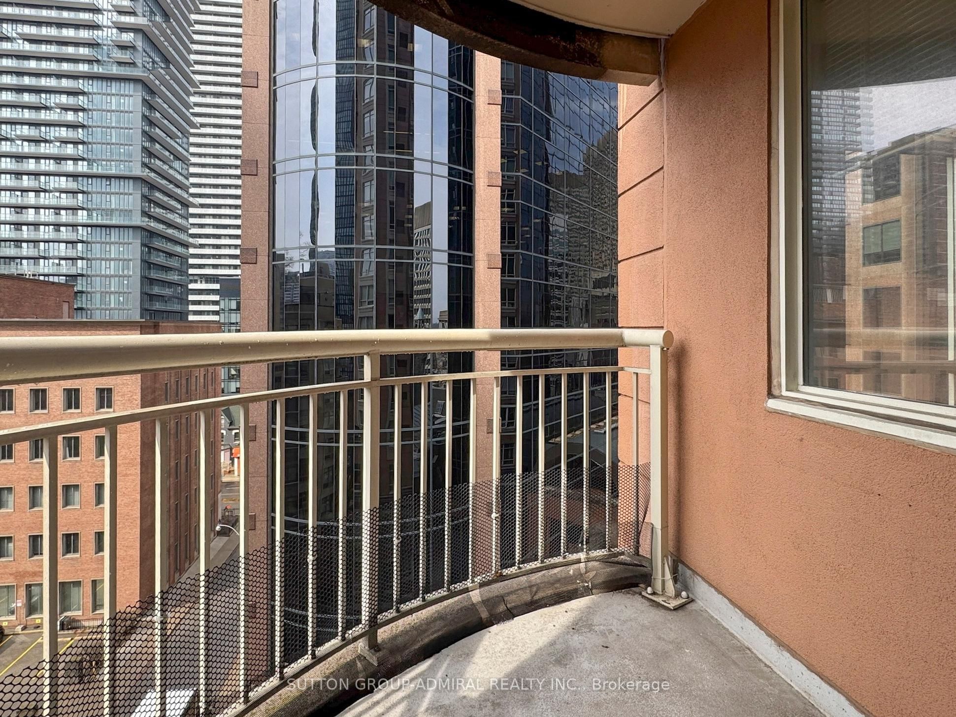 100 Hayden Street 812 Property Photo 26