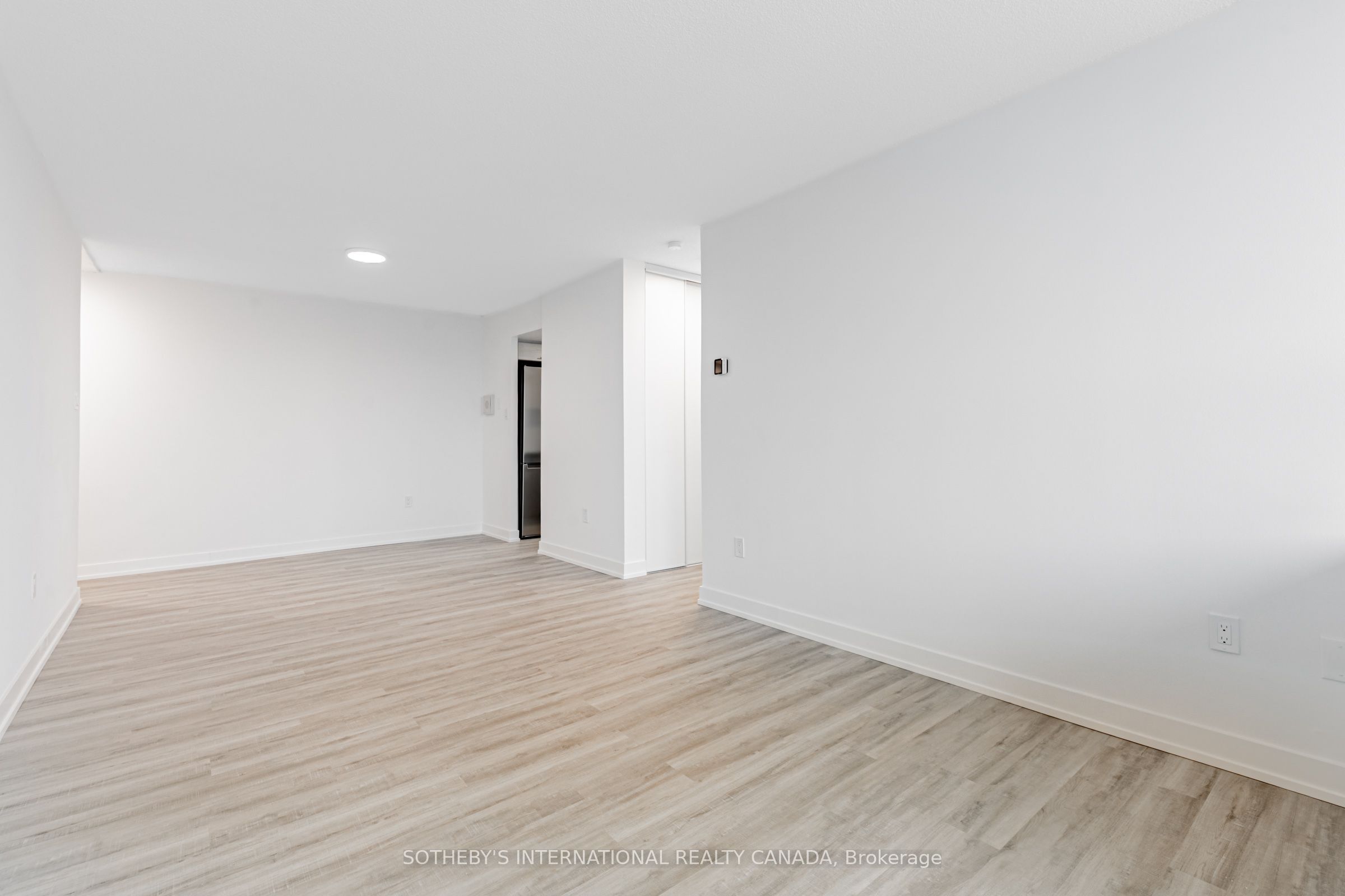 201 Sherbourne Street N0104 Property Photo 5