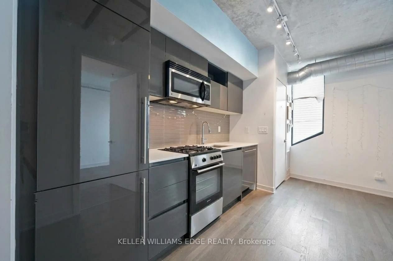 109 Wolseley Street E 204 Property Photo 3
