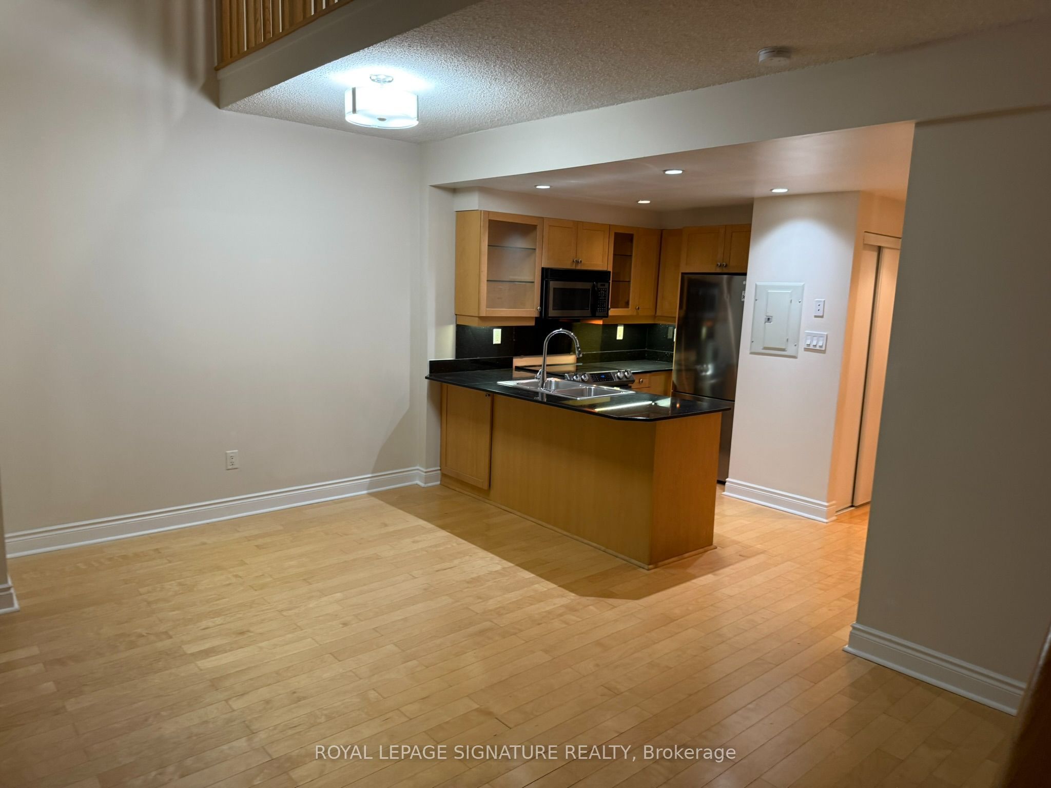 80 Cumberland Street 1705 Property Photo 8