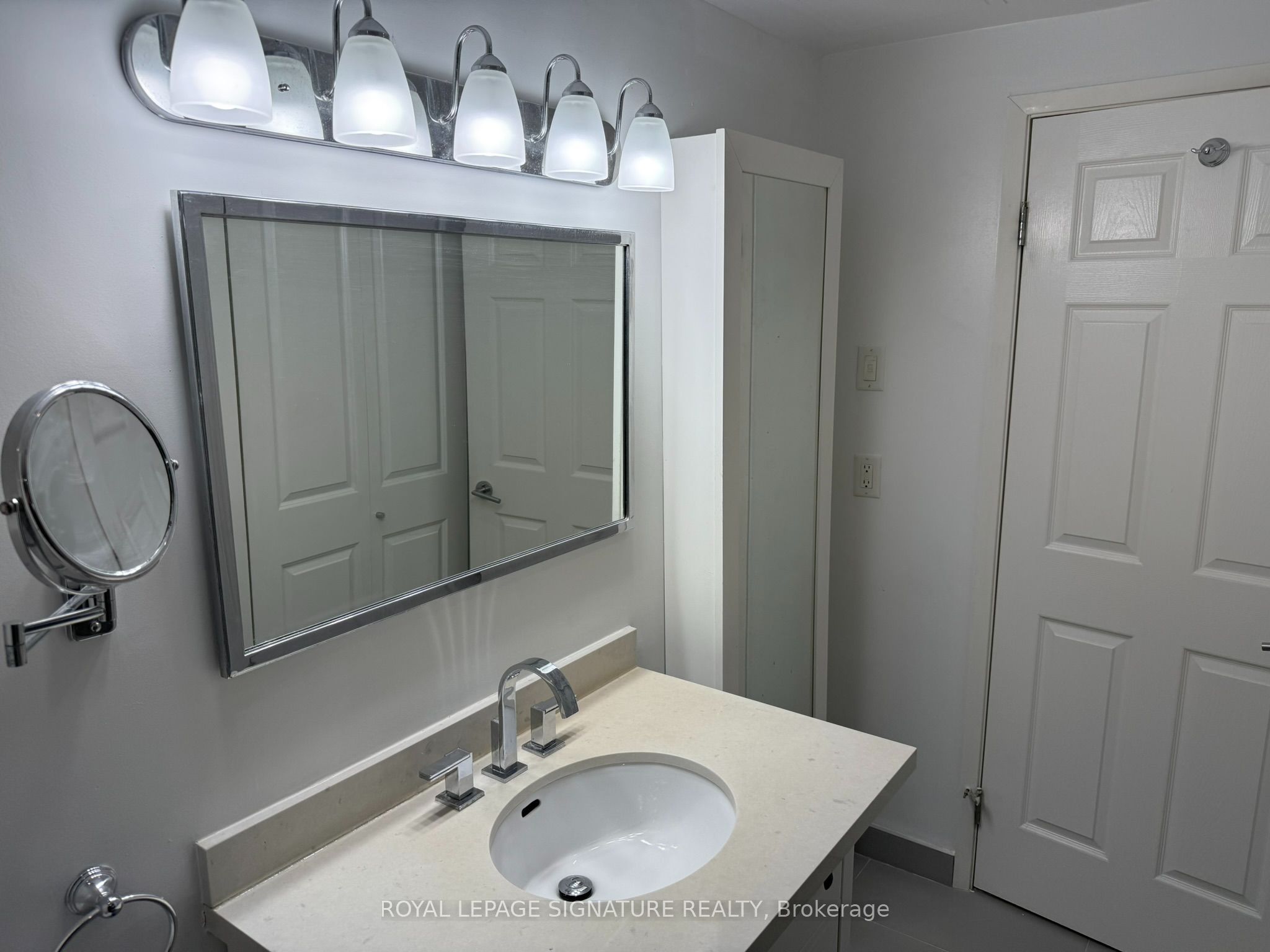 80 Cumberland Street 1705 Property Photo 19
