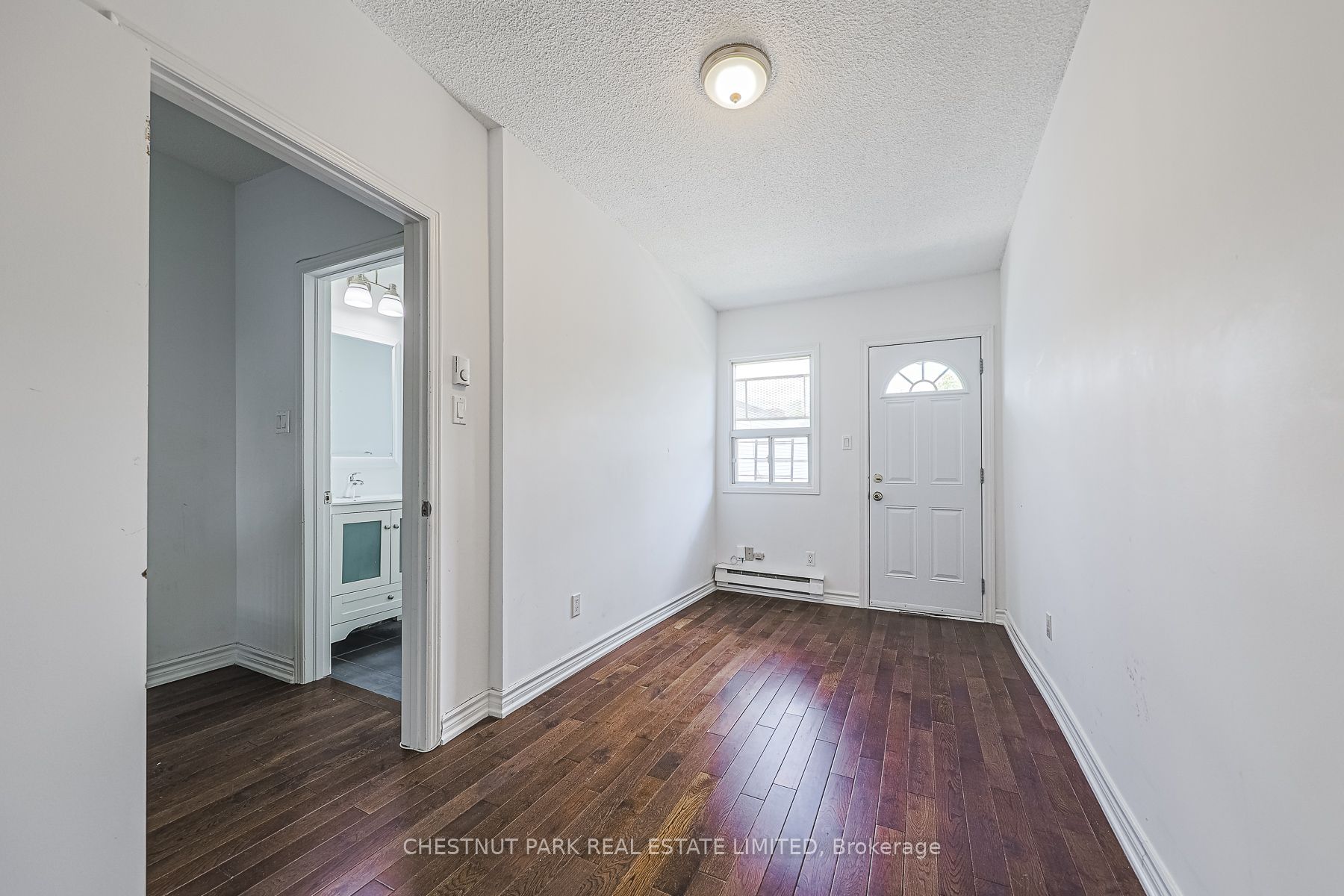 650a Queen Street W #1 Property Photo 21