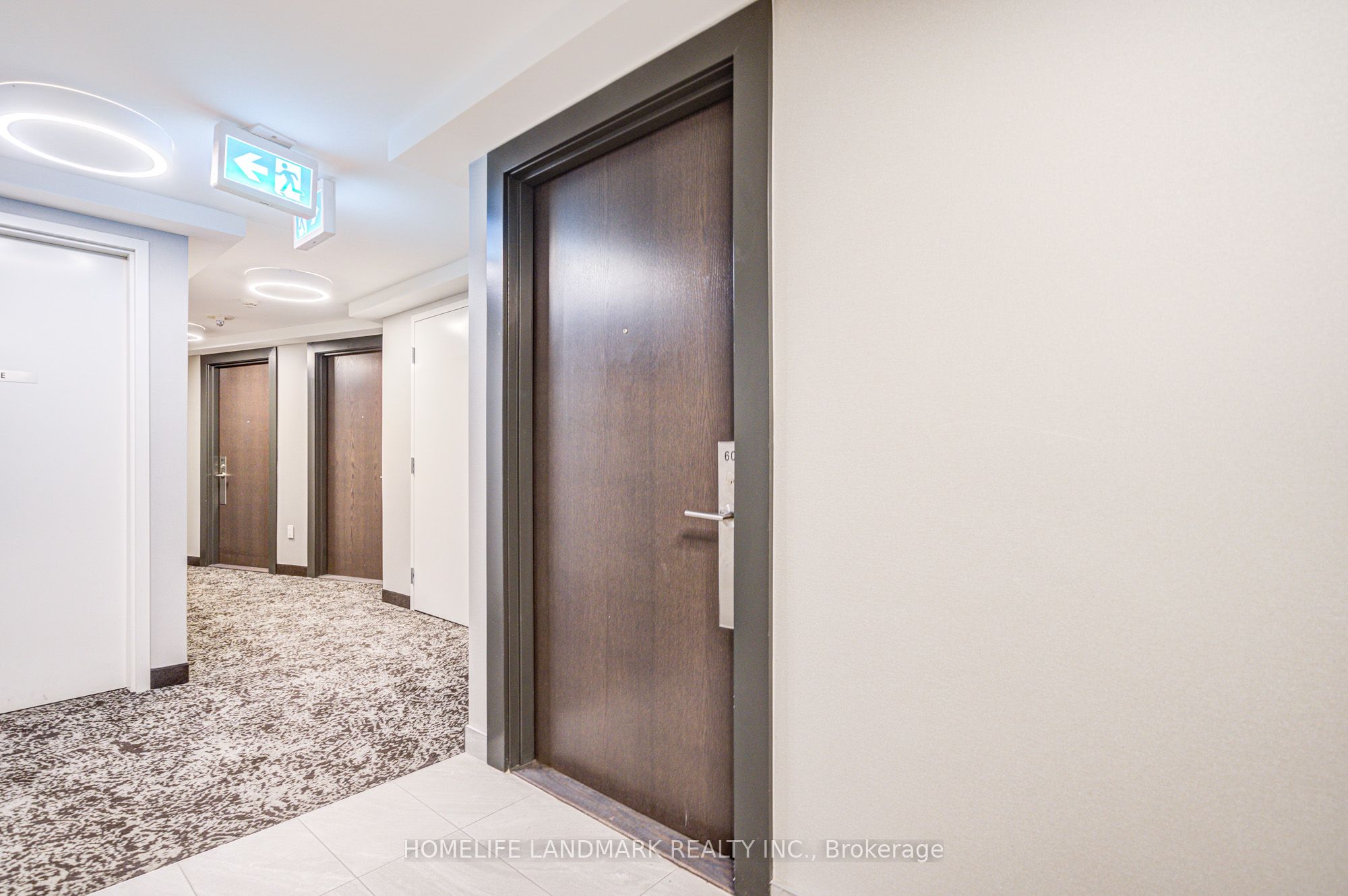 219 Dundas Street E 609 Property Photo 9