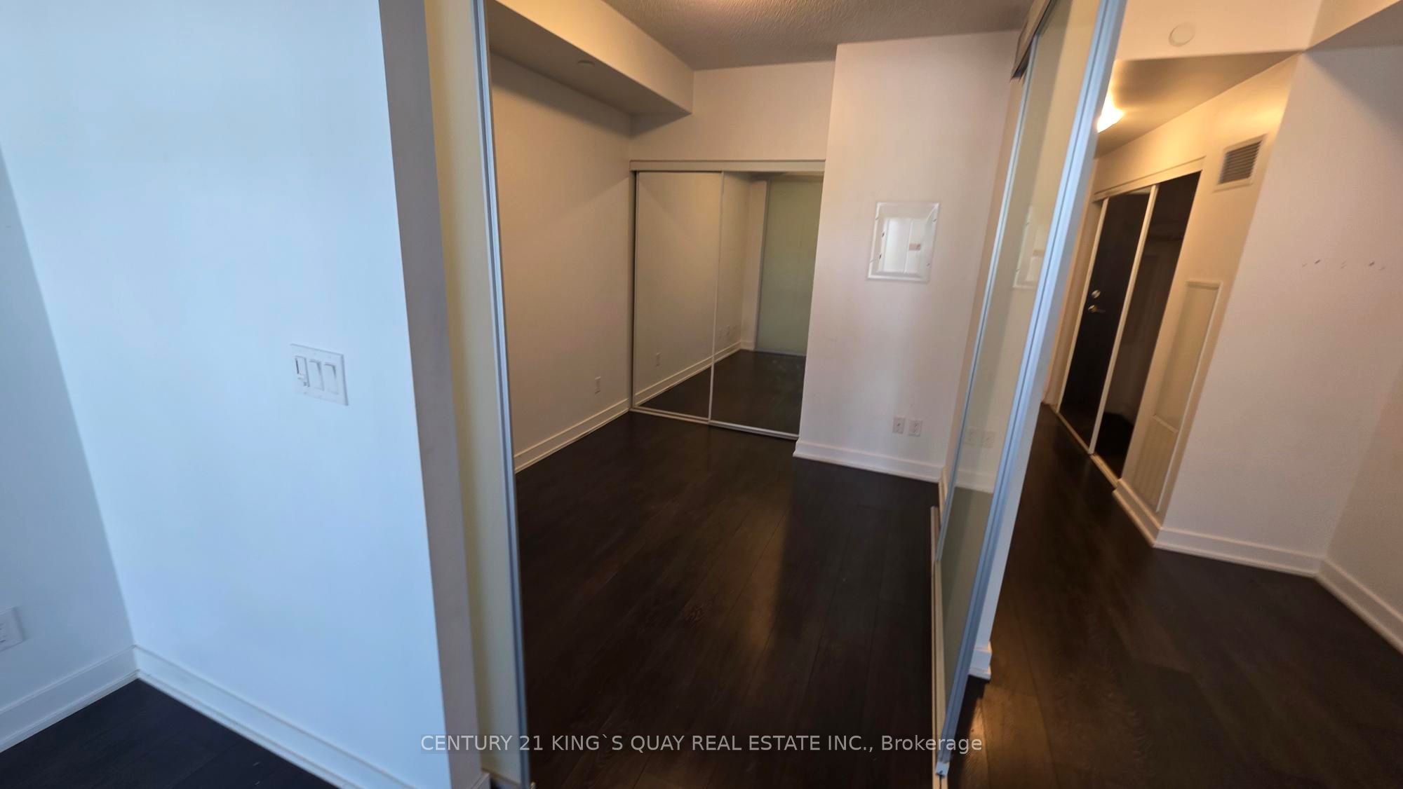 50 Bruyeres Mews 310 Property Photo 8