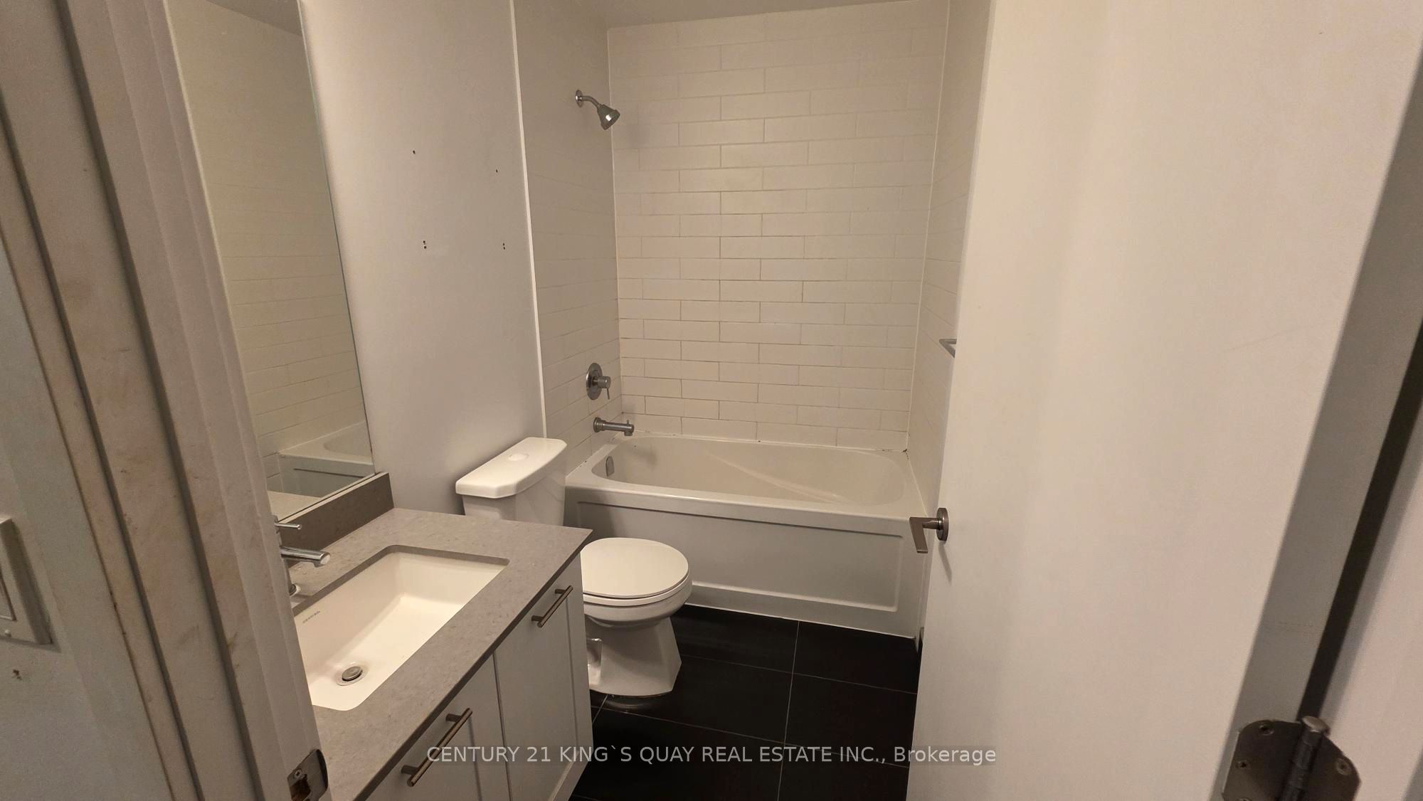 50 Bruyeres Mews 310 Property Photo 10