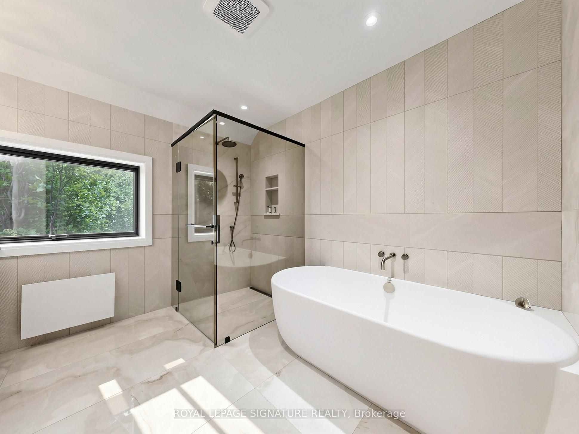 92 Inglewood Drive Property Photo 13
