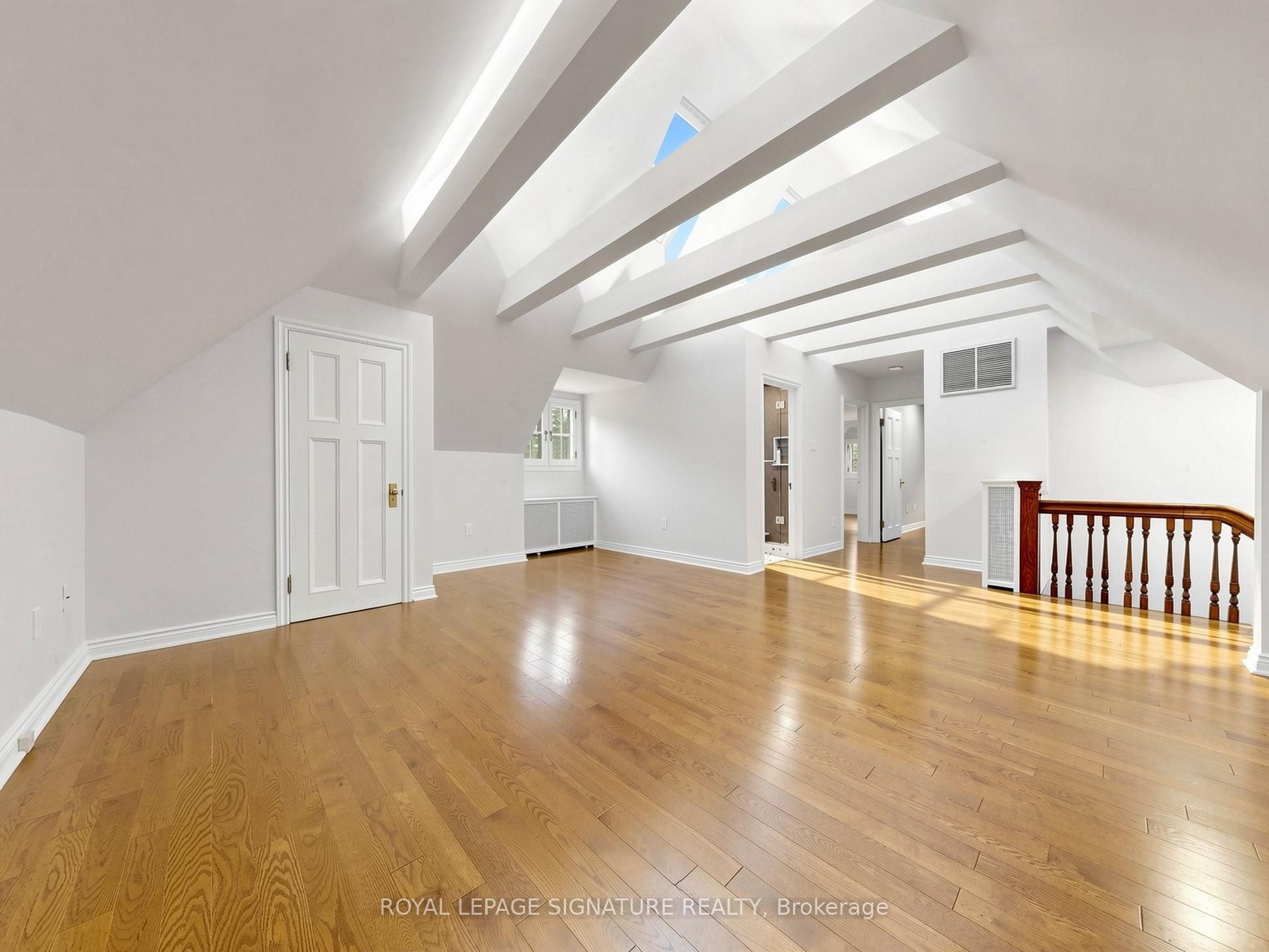 92 Inglewood Drive Property Photo 19
