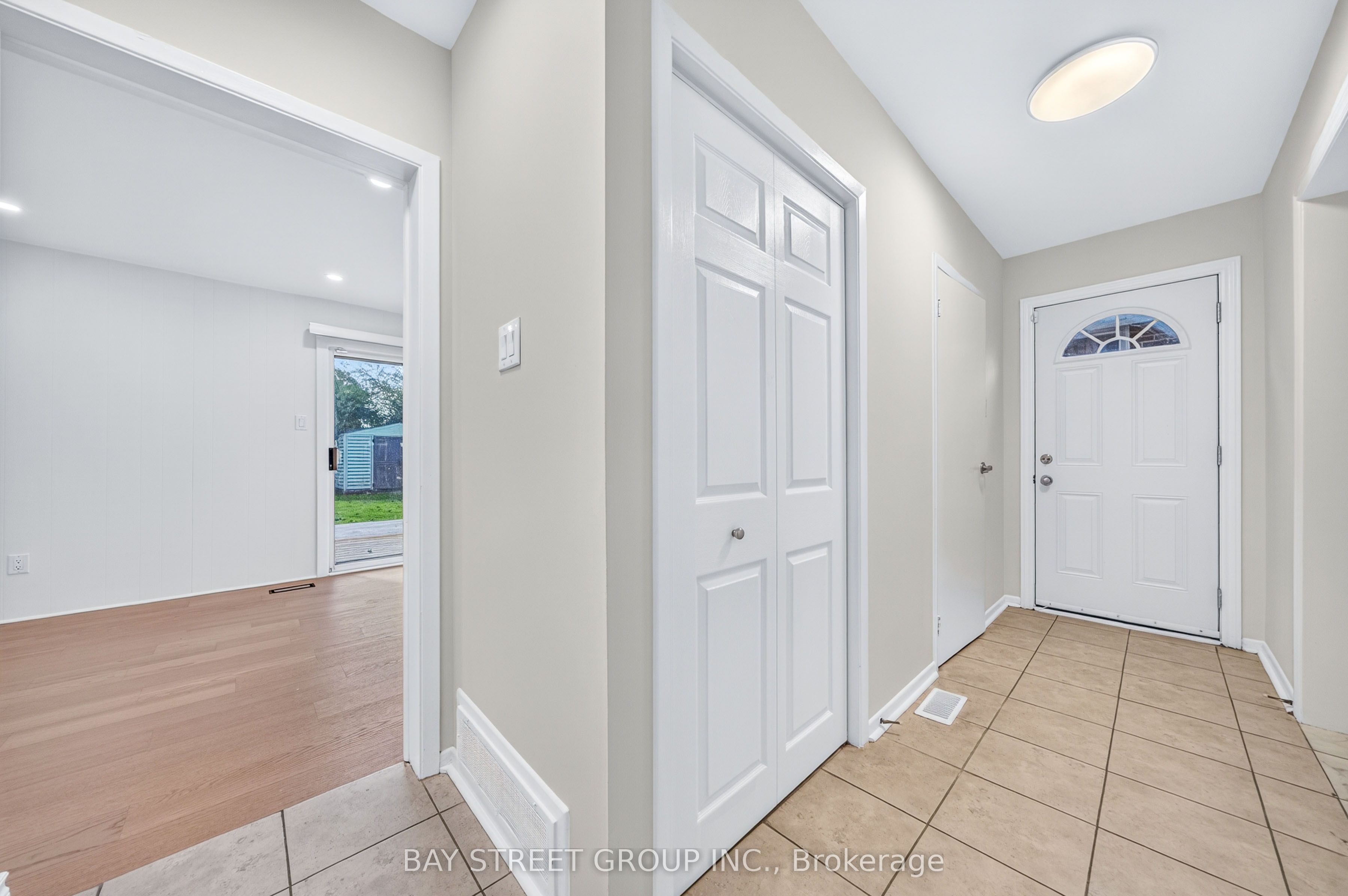 203 Cassandra Boulevard Property Photo 29