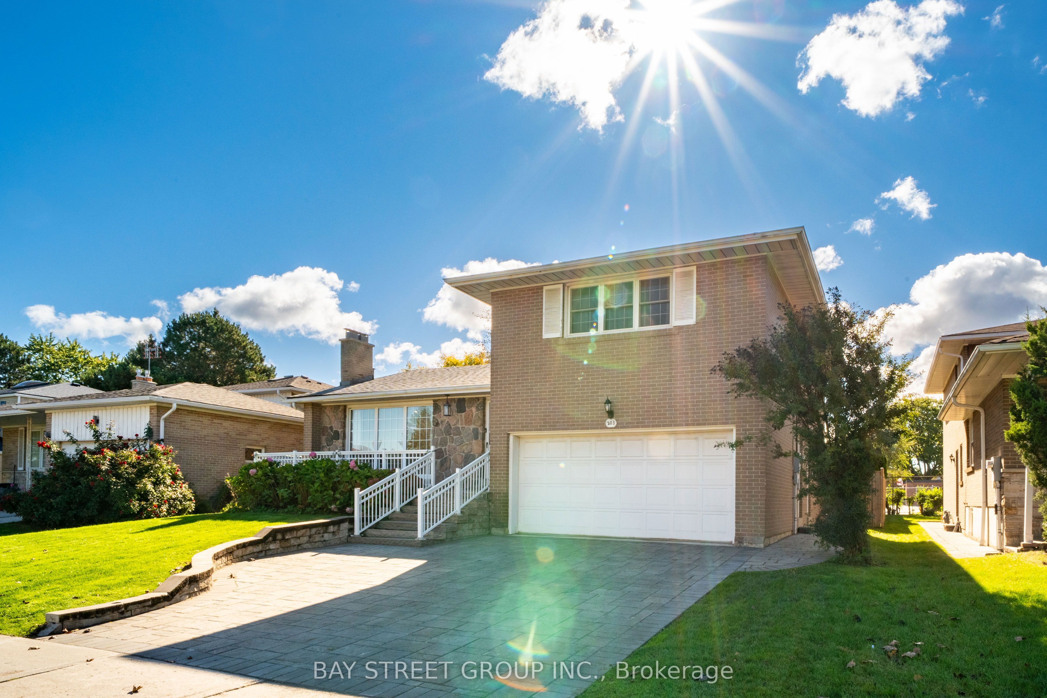 203 Cassandra Boulevard Property Photo 48