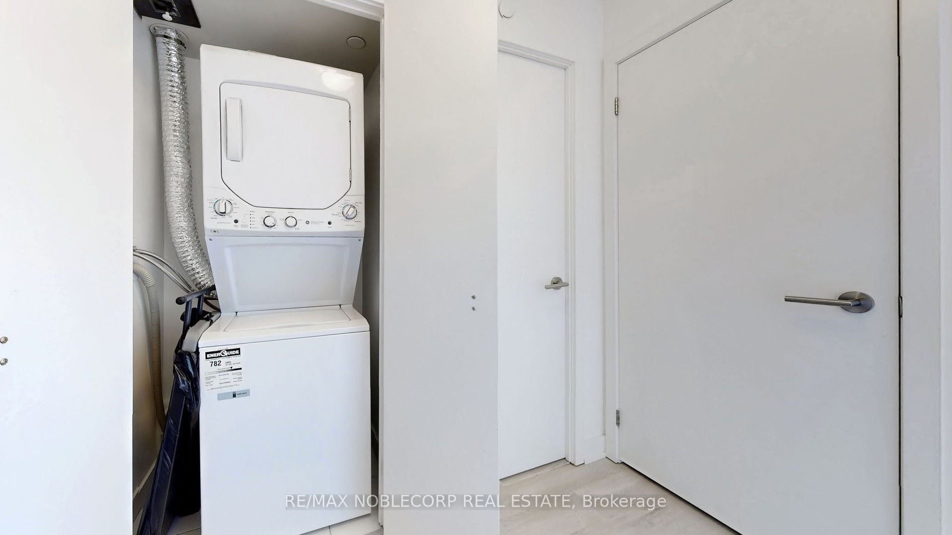120 Varna Drive 1116 Property Photo 20