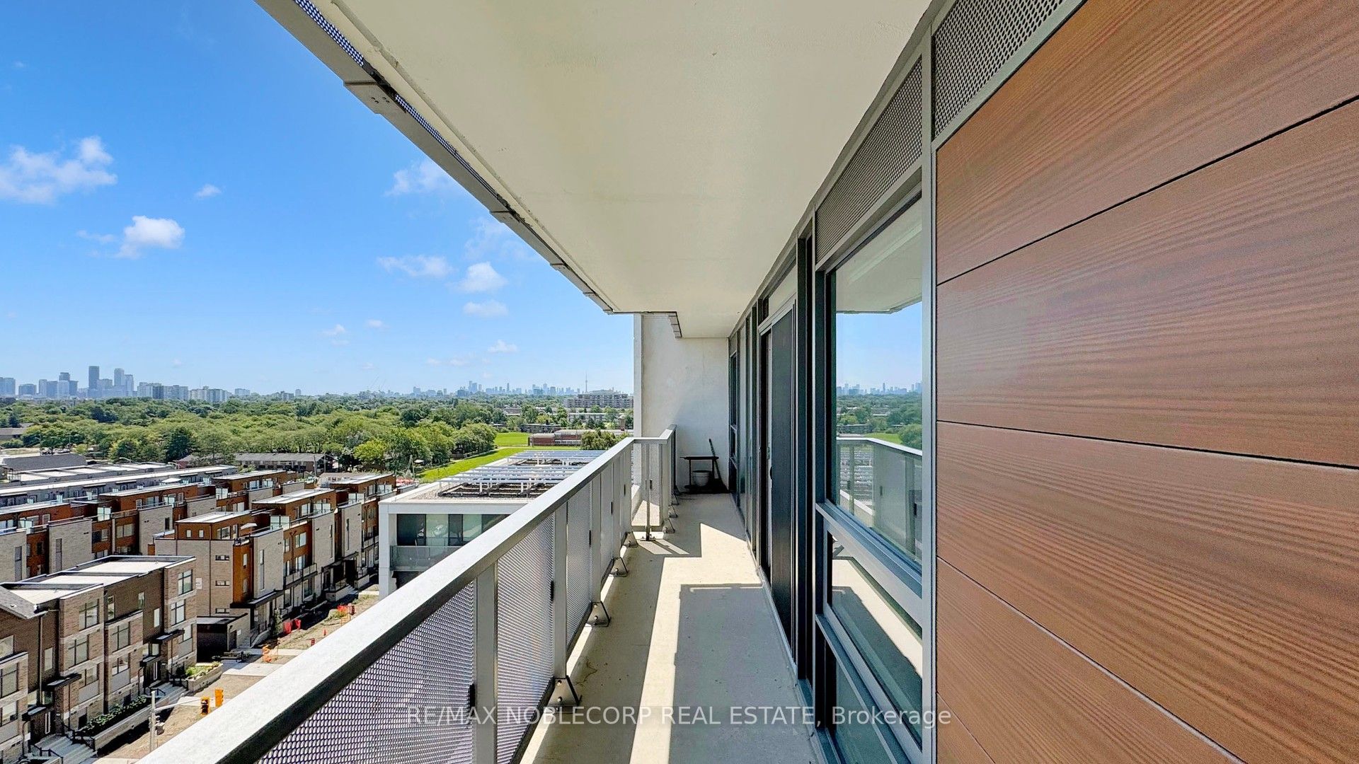 120 Varna Drive 1116 Property Photo 26