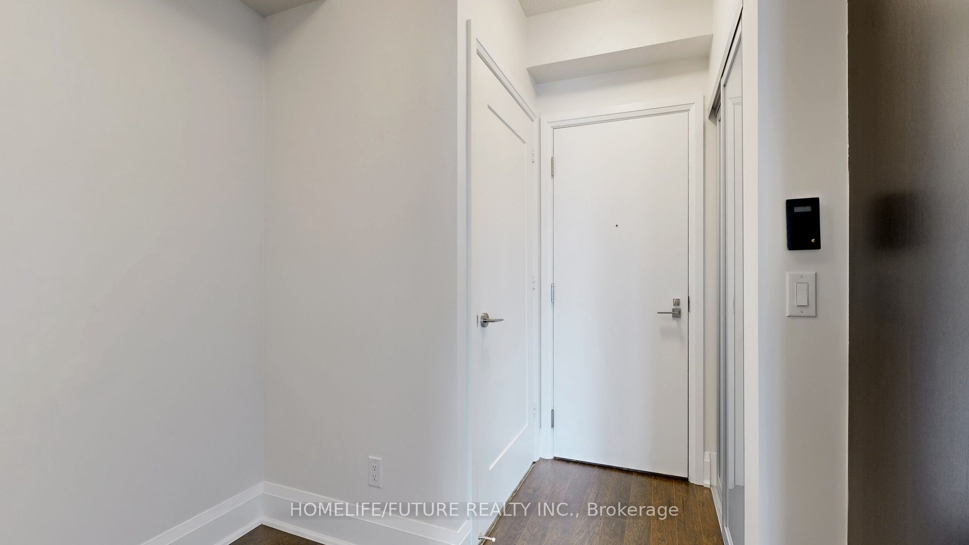 120 Harrison Garden Boulevard 1302 Property Photo 12
