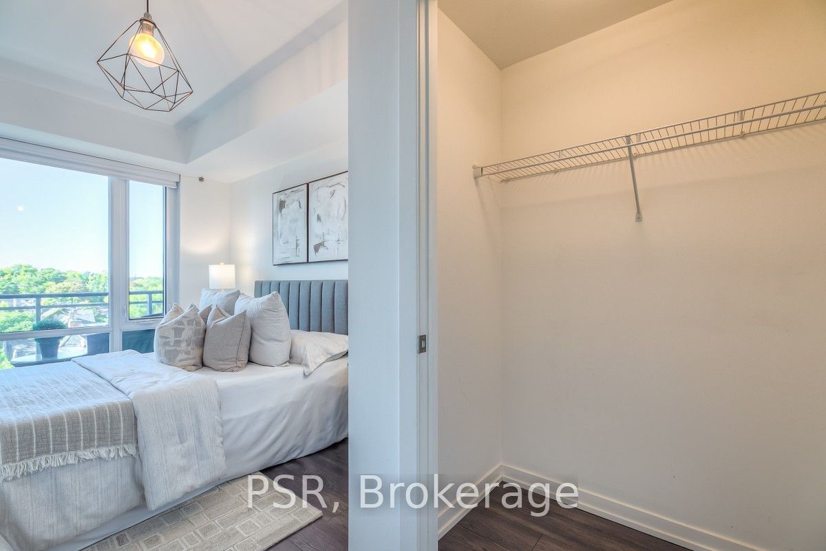 223 St Clair Avenue 605 Property Photo 22