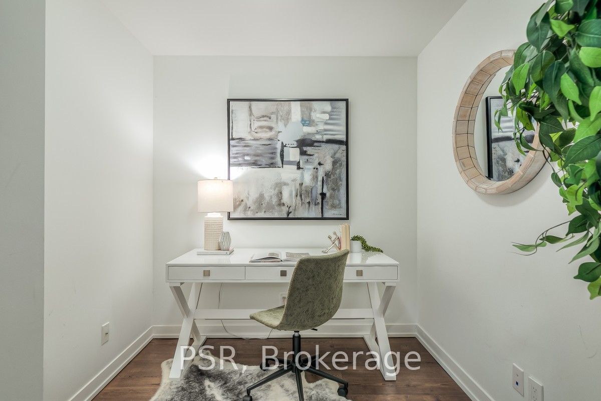 223 St Clair Avenue 605 Property Photo 26