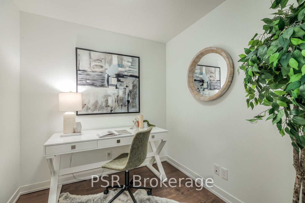 223 St Clair Avenue 605 Property Photo 27
