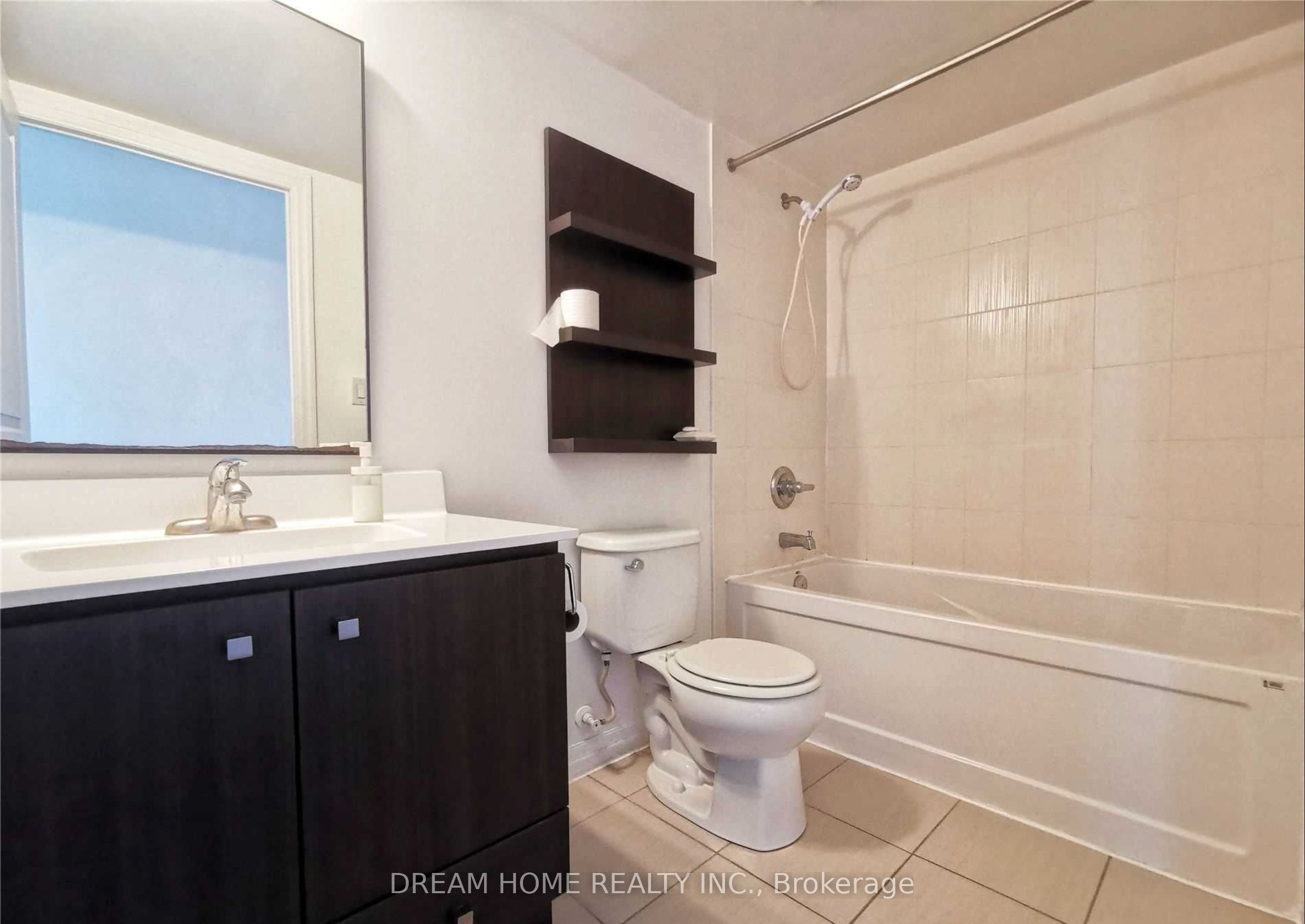 C13865108 Property Photo 4
