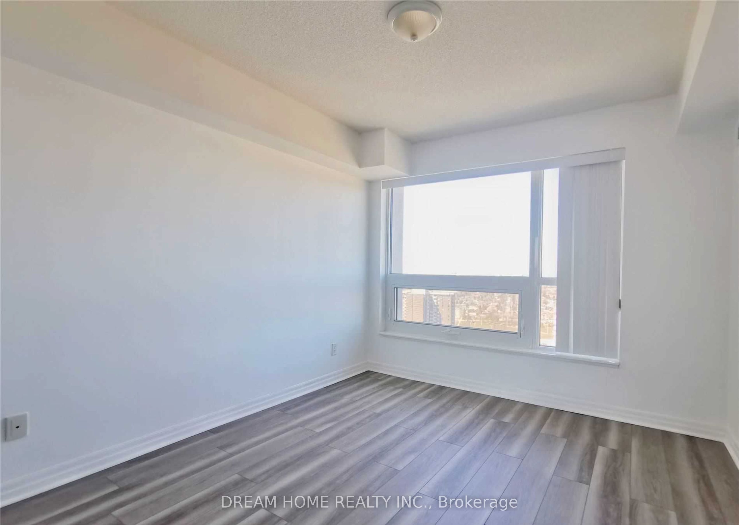 C13865108 Property Photo 6