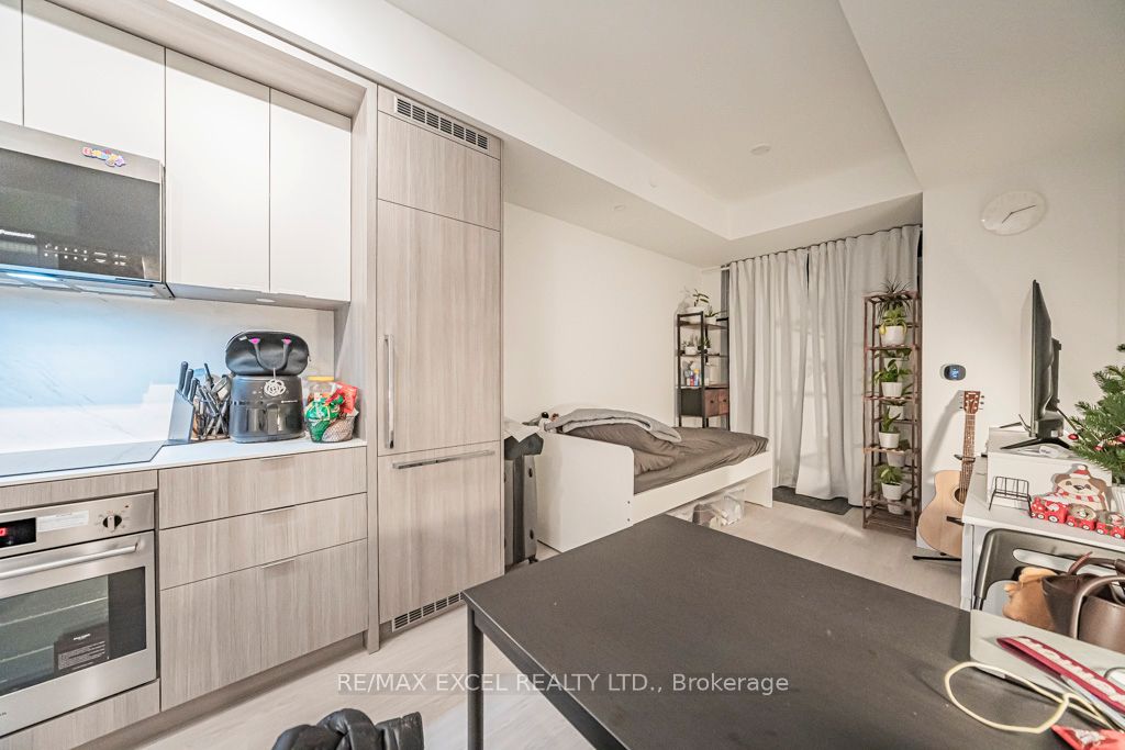 625 Sheppard Avenue E 302 Property Photo 8