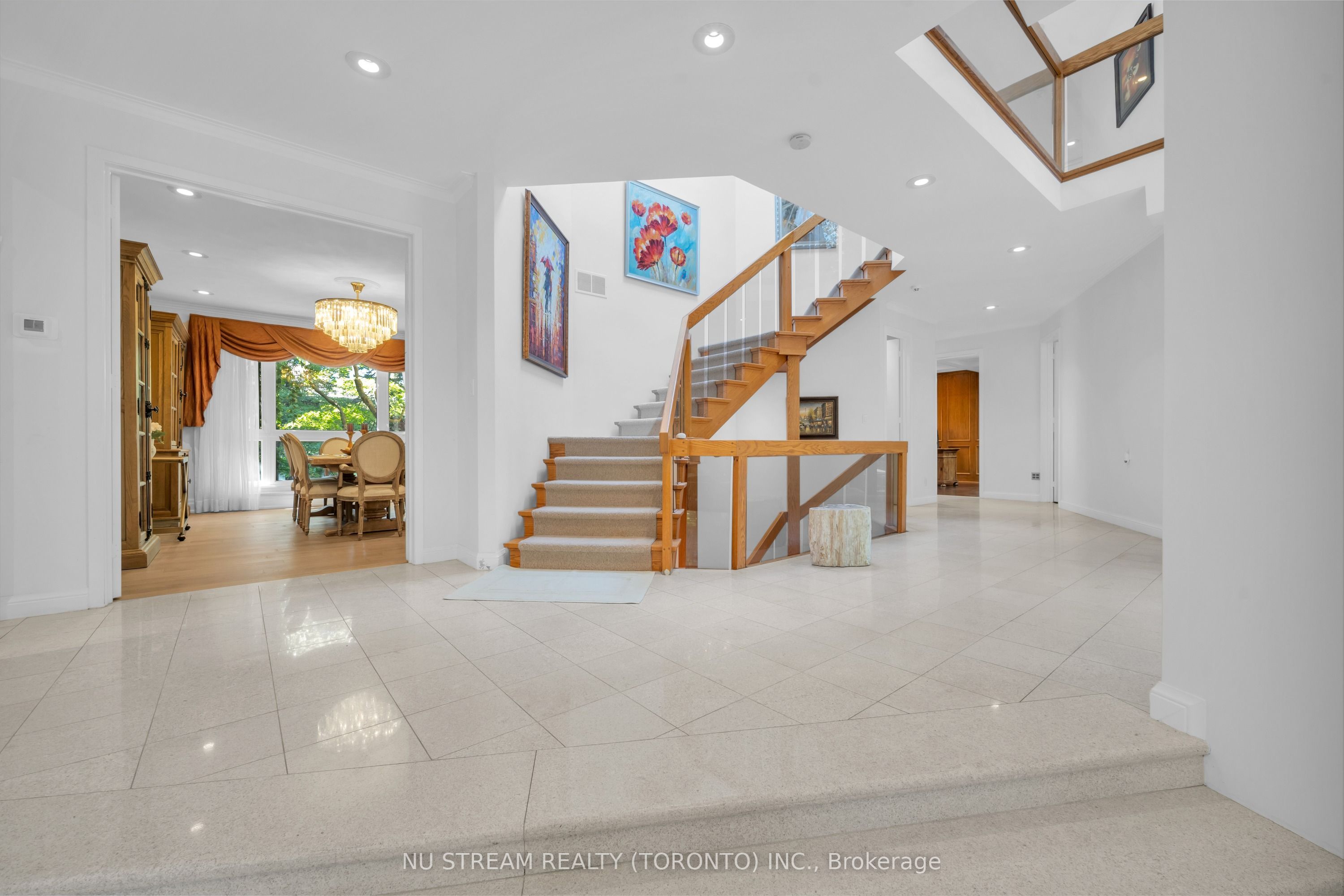 35 Penwood Crescent Property Photo 21