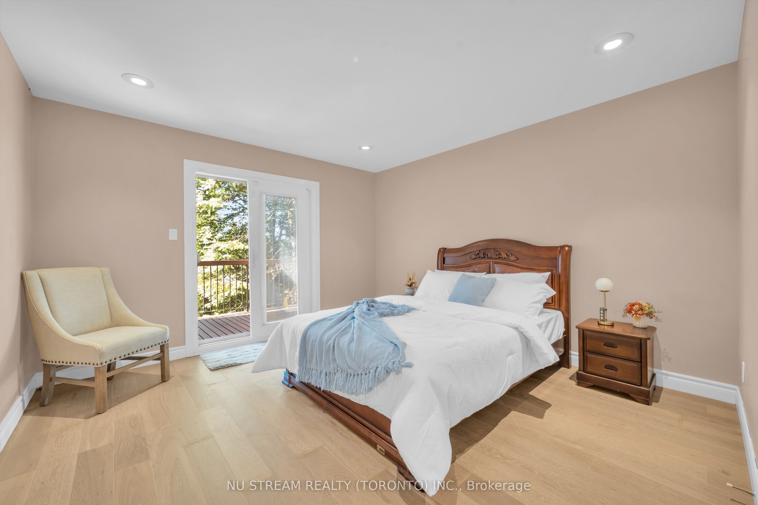 35 Penwood Crescent Property Photo 34