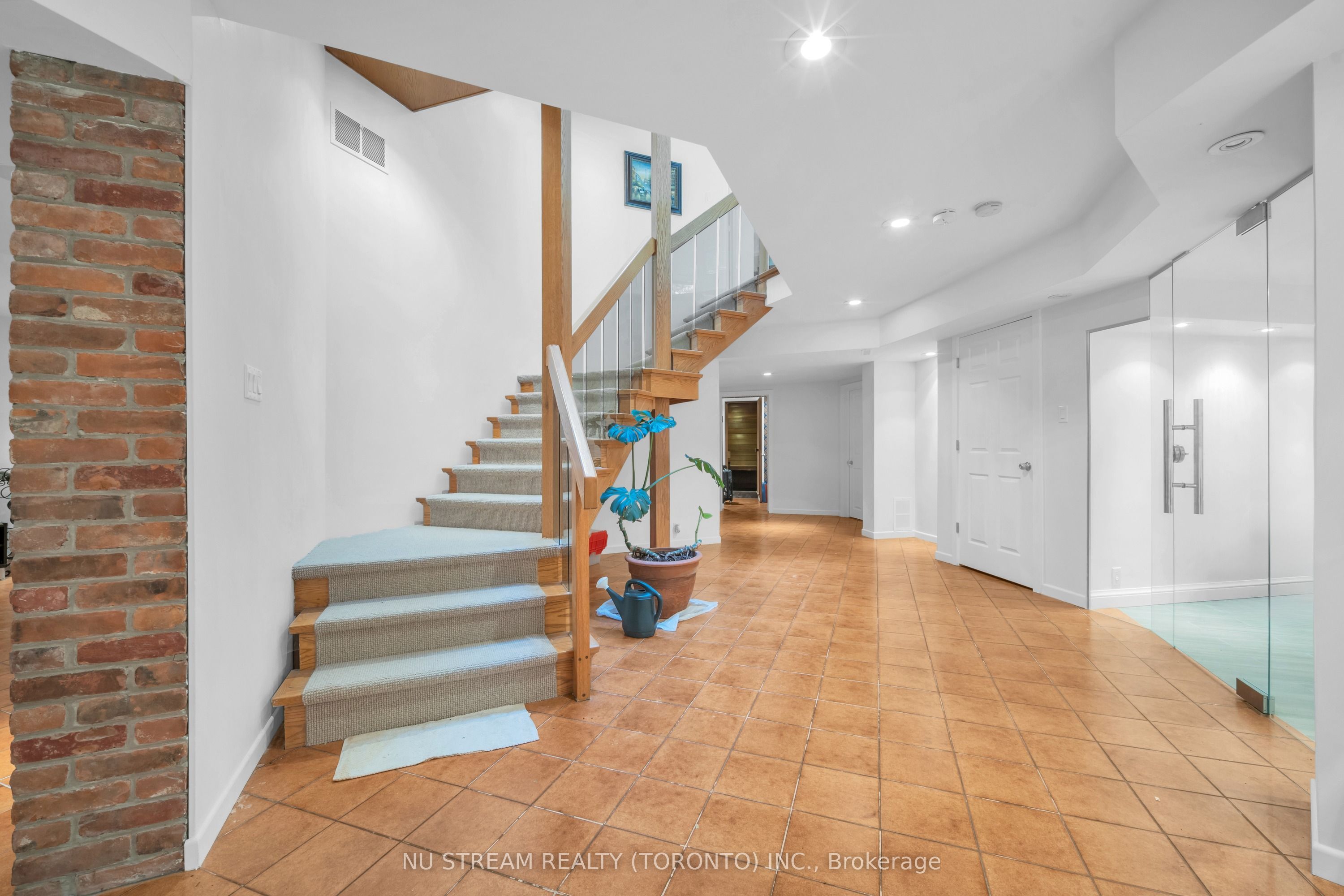 35 Penwood Crescent Property Photo 41