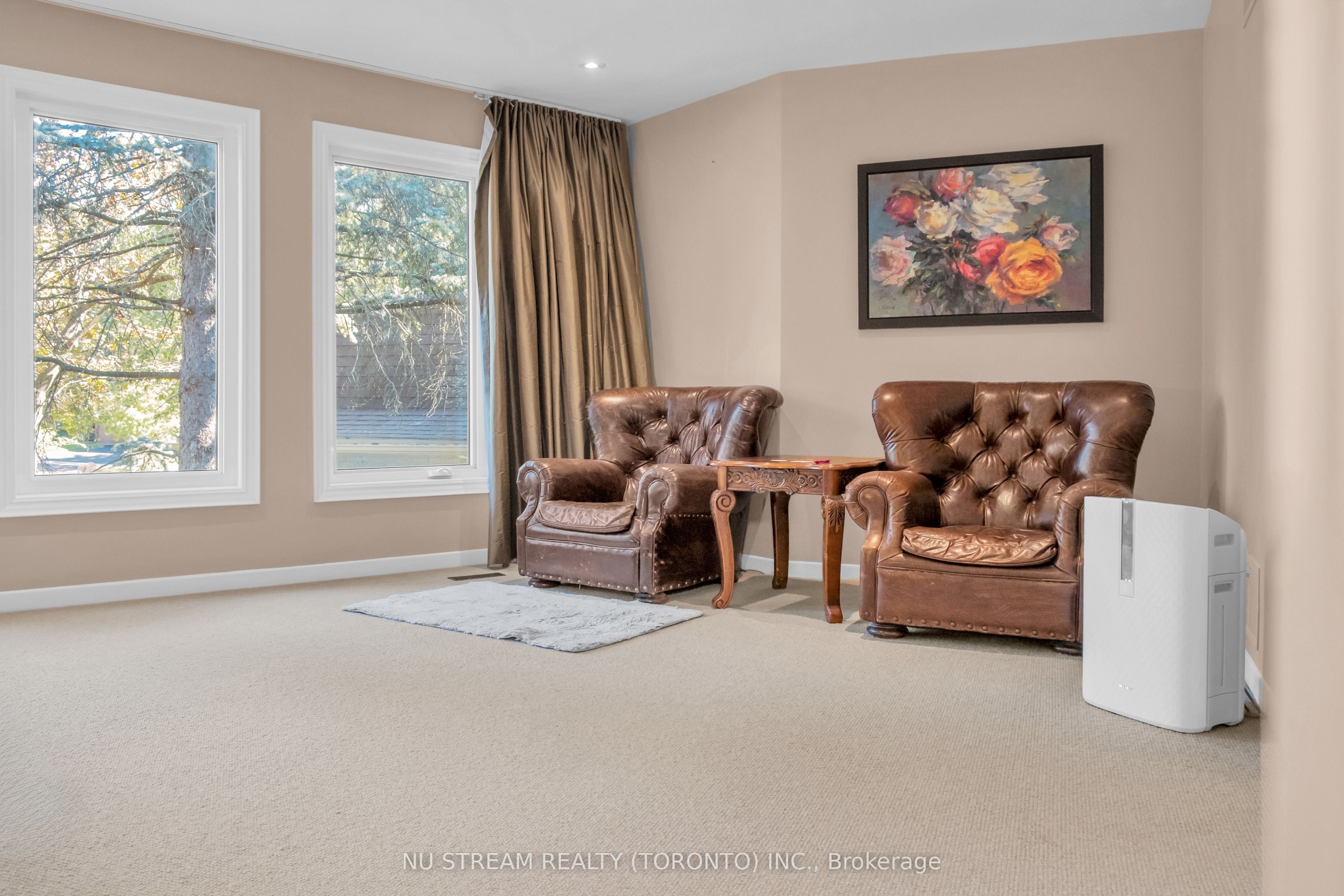 35 Penwood Crescent Property Photo 45