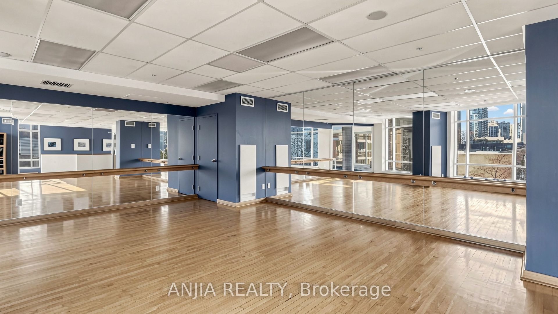 23 Sheppard Avenue E 2406 Property Photo 14