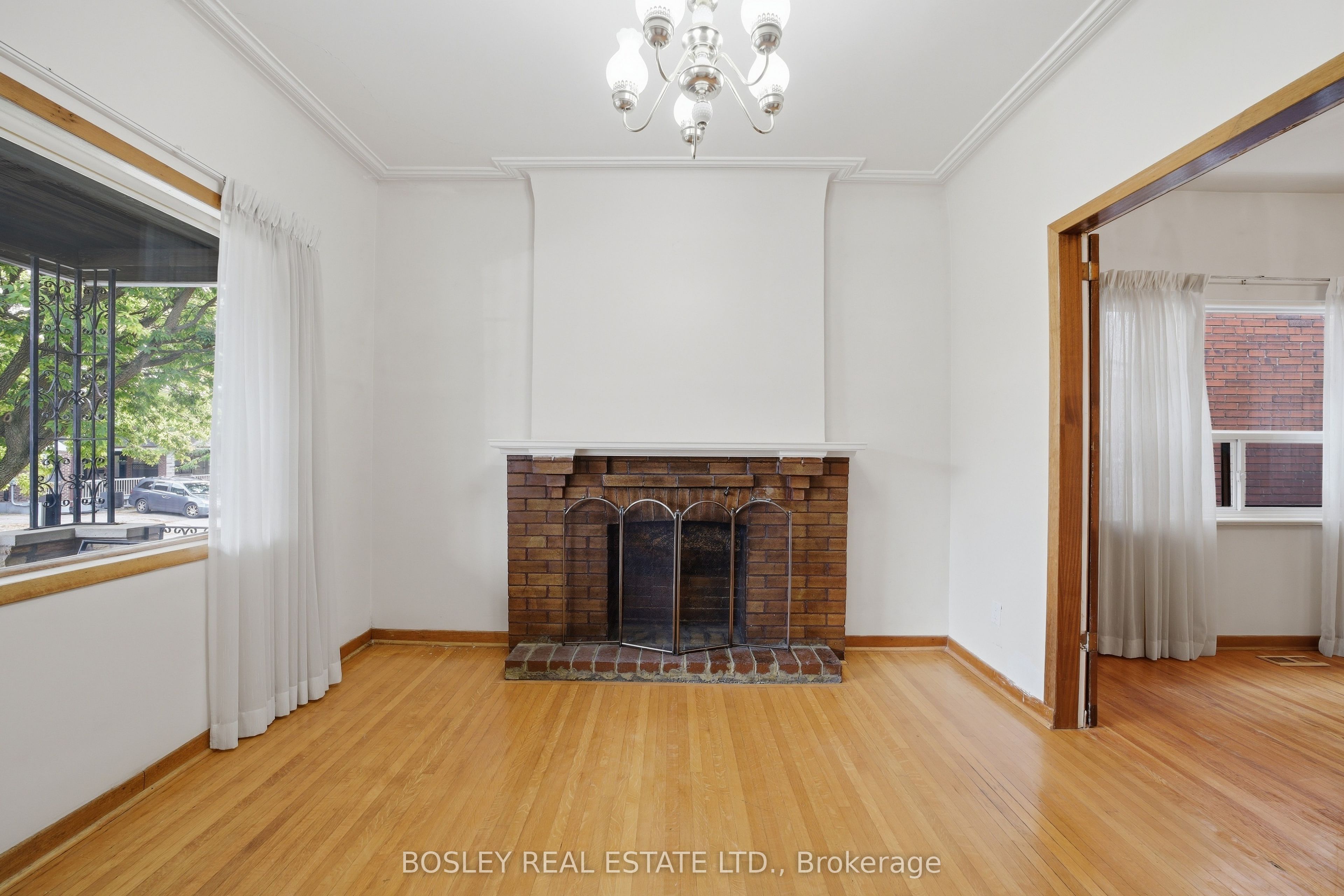 44 Conway Avenue Property Photo 5