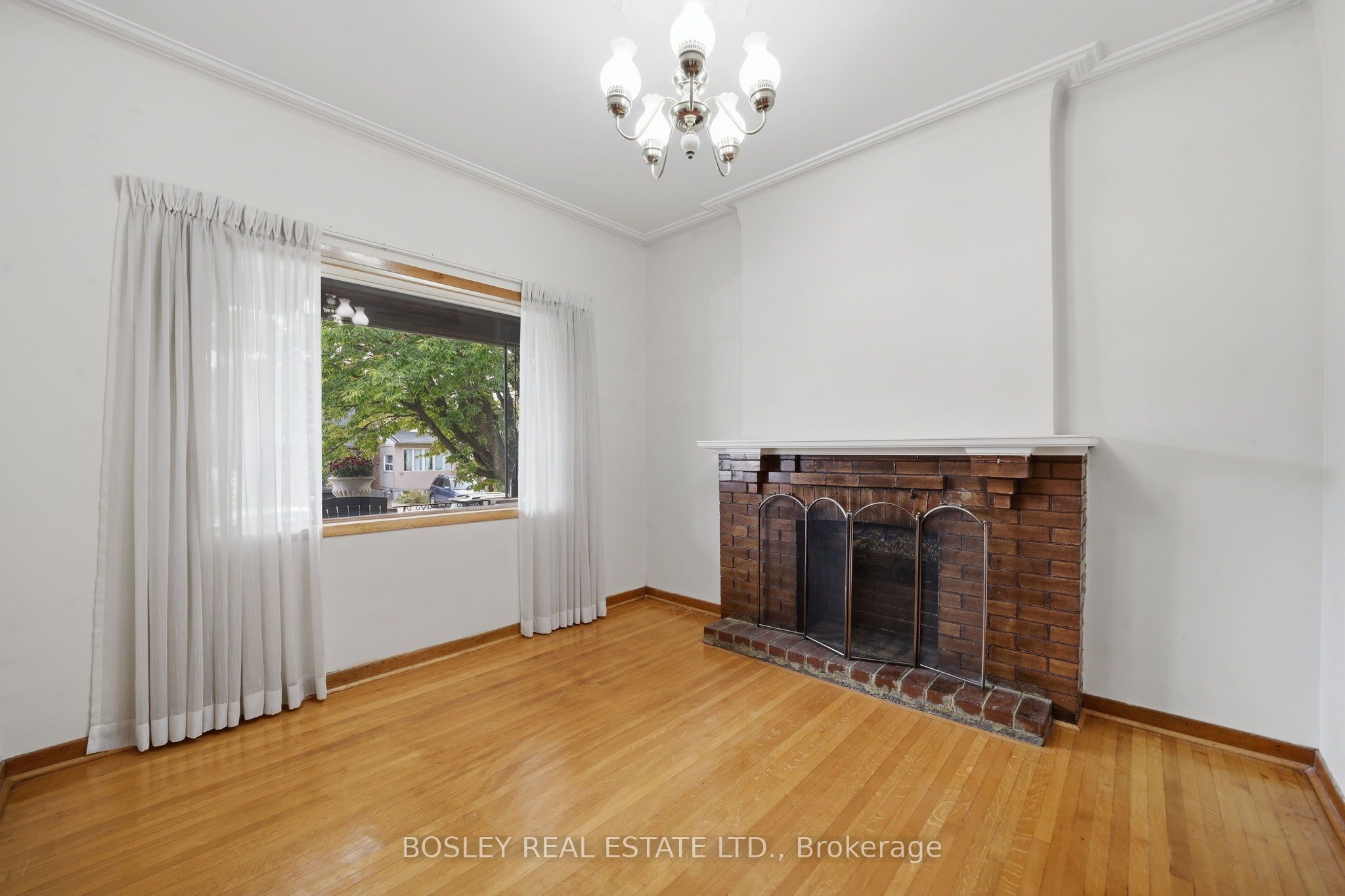 44 Conway Avenue Property Photo 7