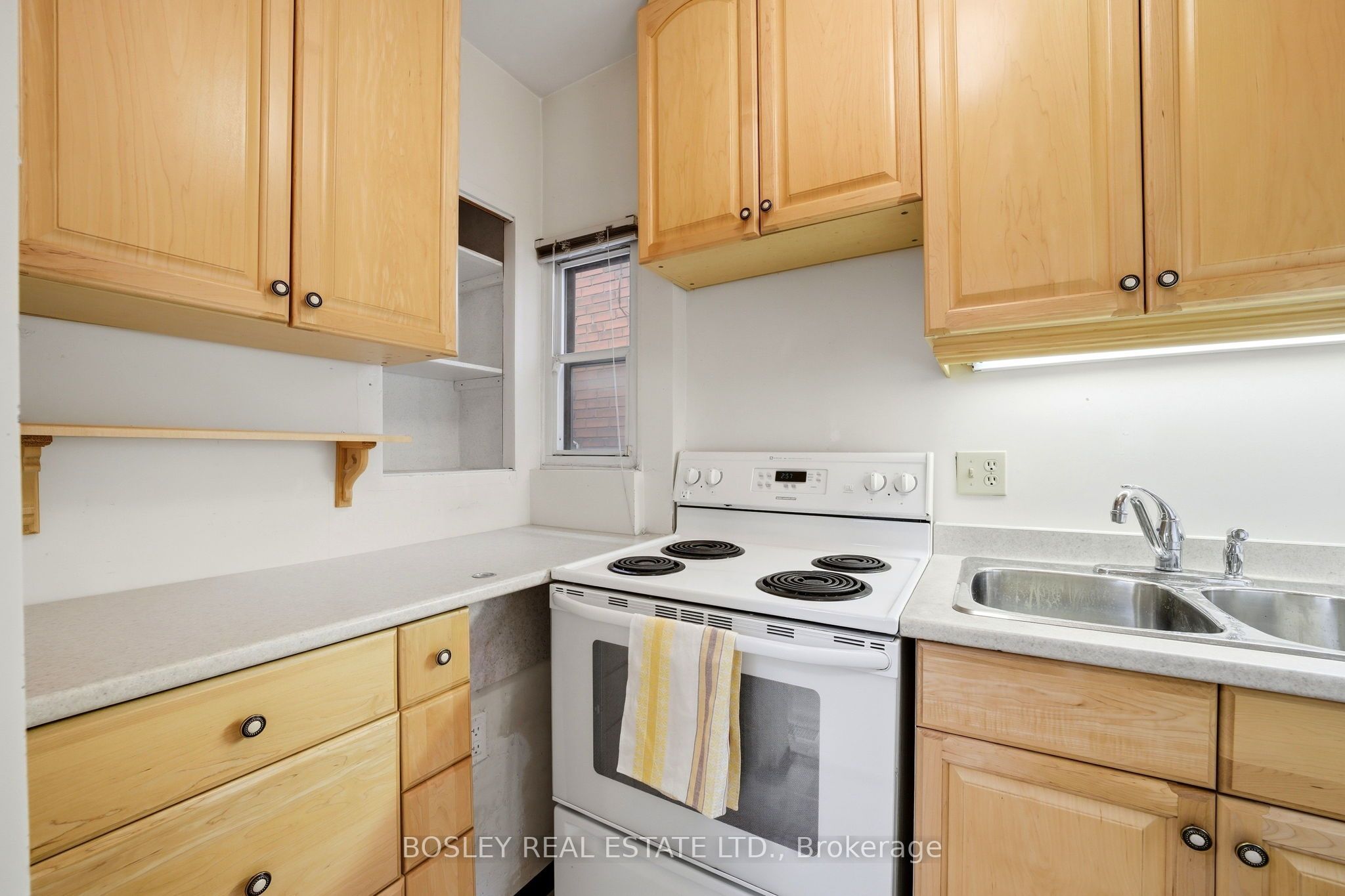 44 Conway Avenue Property Photo 15