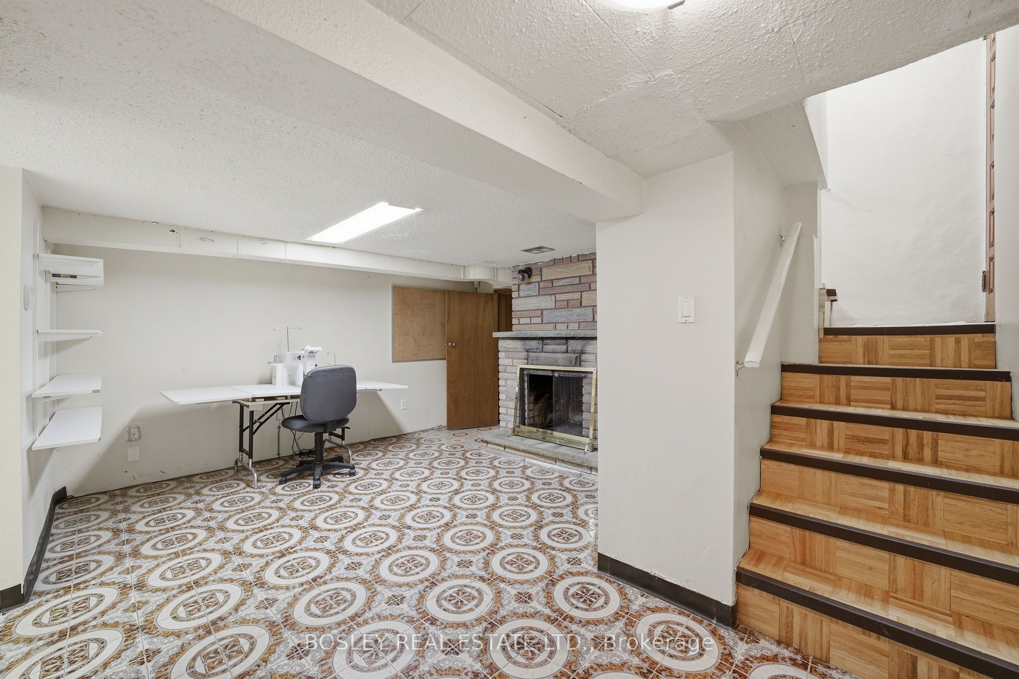 44 Conway Avenue Property Photo 24