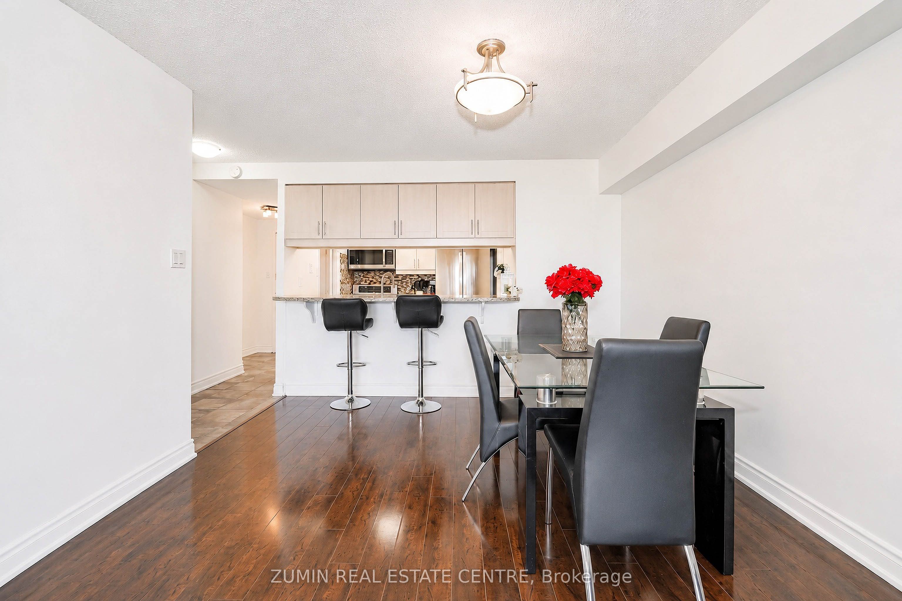 1555 E Finch Avenue E 602 Property Photo 9