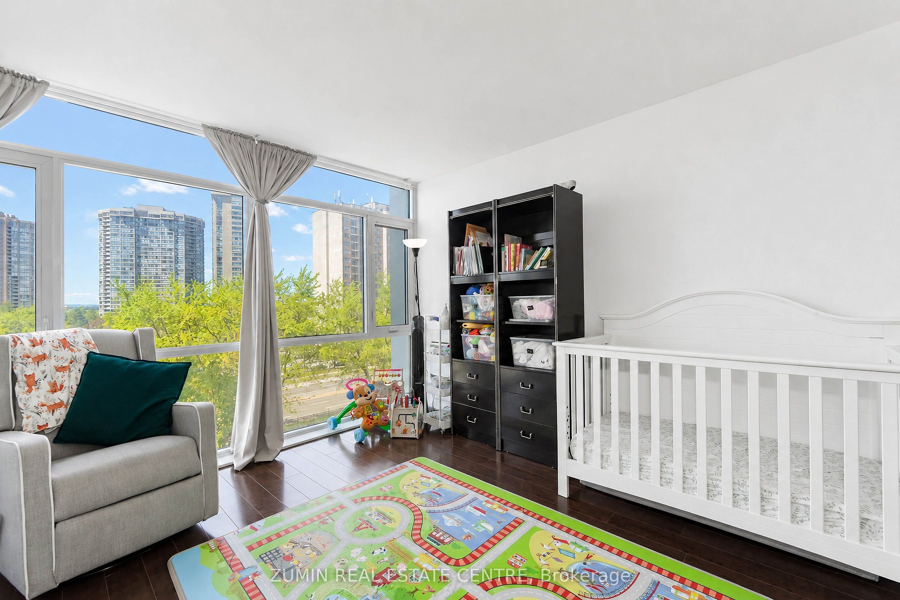 1555 E Finch Avenue E 602 Property Photo 17
